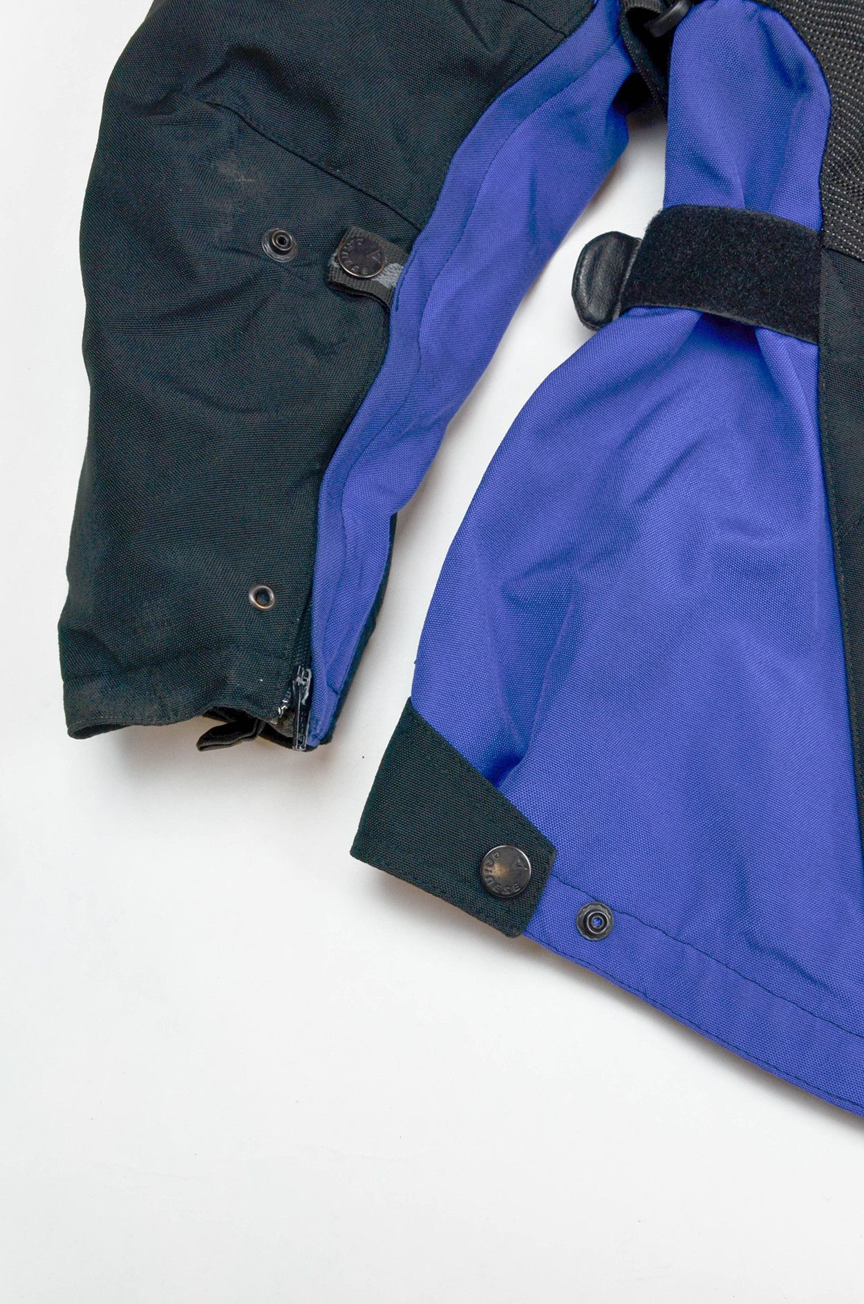 Dainese Dainese Italian Blue Black Geometric Armor Moto Jacket 52 Size US L / EU 52-54 / 3 - 12 Thumbnail