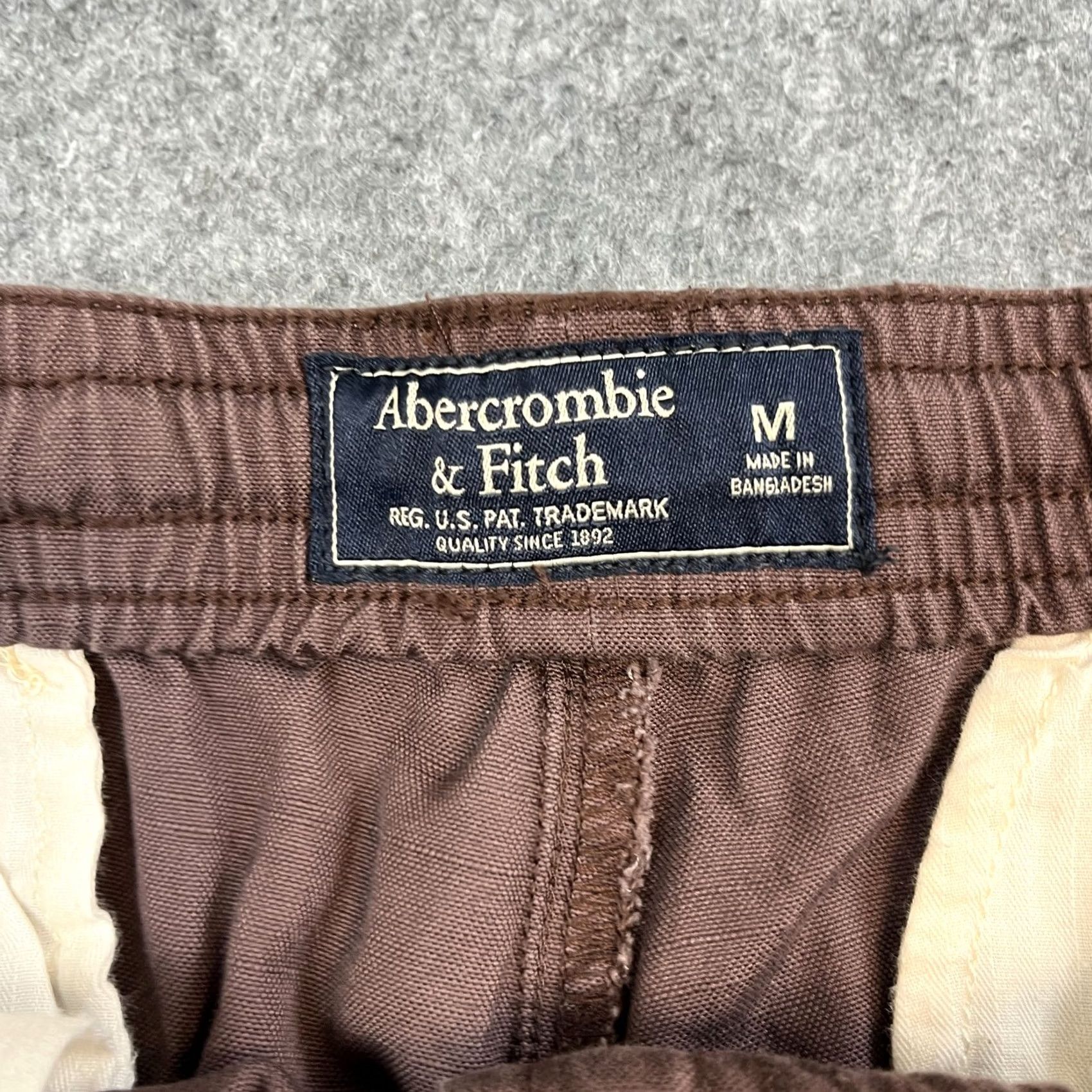 Abercrombie & Fitch Abercrombie & Fitch Chino Trousers Slim Tapered Fit Medium Brown Mens 5-Pocket Design Cotton Pant Casual Workwear Size US 31 - 7 Thumbnail
