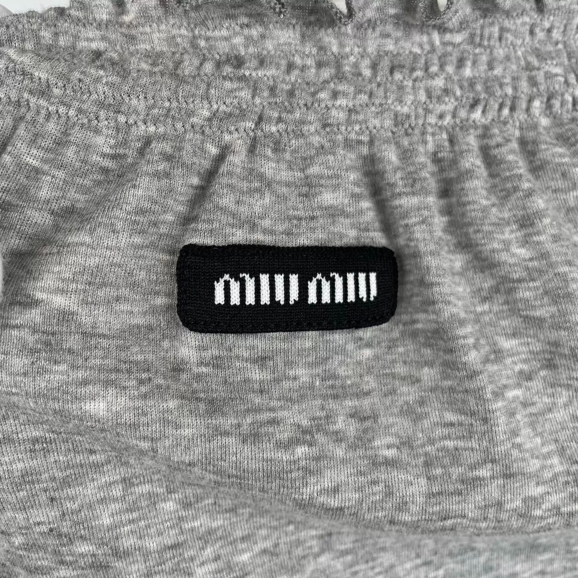 Miu Miu MIU MIU Women's Gray Ribbed Knit Sporty Skirt Size 25" / US 0 / IT 36 - 3 Thumbnail