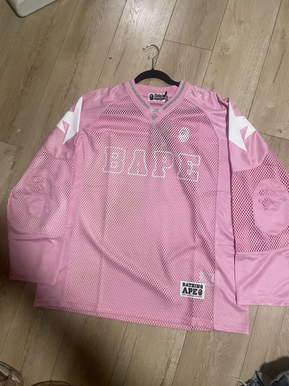 Bape Pink camo bape jersey longsleeve size L BRAND NEW Size US L / EU 52-54 / 3 - 1 Thumbnail