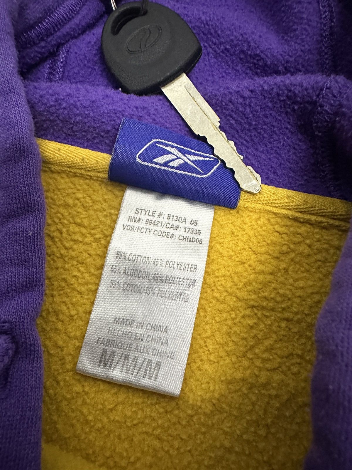 Reebok Distressed Reebok x Lakers Hoodie Size US M / EU 48-50 / 2 - 7 Thumbnail