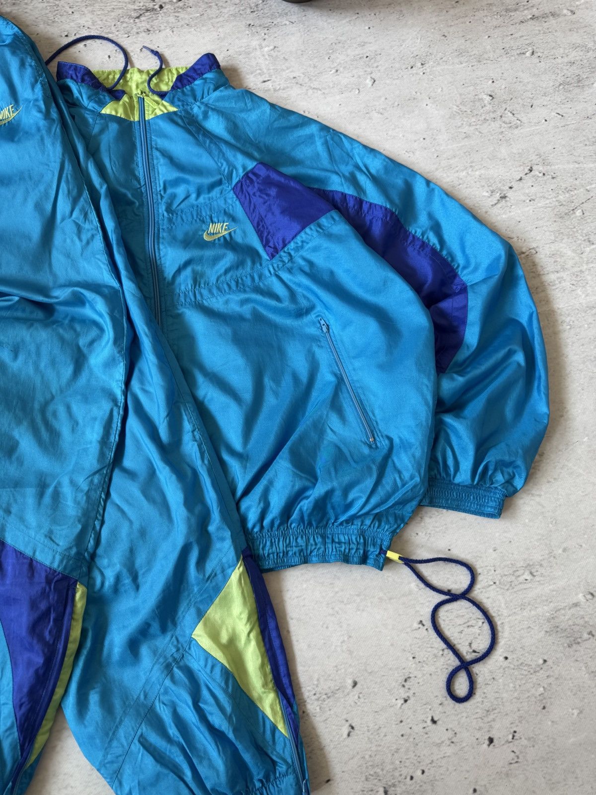 Nike × Vintage NIKE VINTAGE BASIC LOGO OVERSIZE NYLON TRACK SUIT BAGGY FIT Size US XL / EU 56 / 4 - 3 Thumbnail