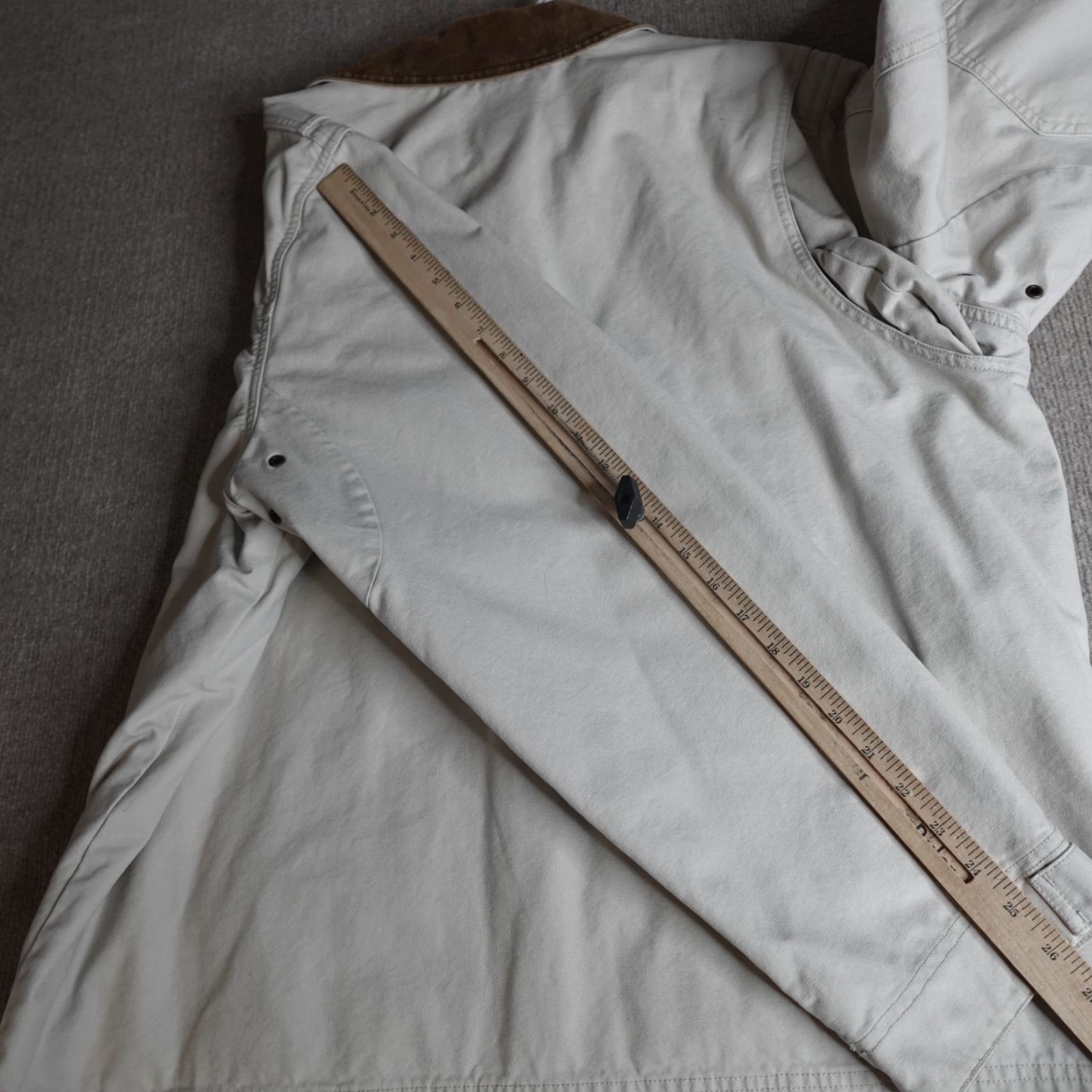 Vintage L.L. Bean Jacket XL Beige Field Coat Barn Chore Detroit Eisenhower Corduroy Trim Military Jacket Lined Men XL Beige Size US XL / EU 56 / 4 - 3 Thumbnail
