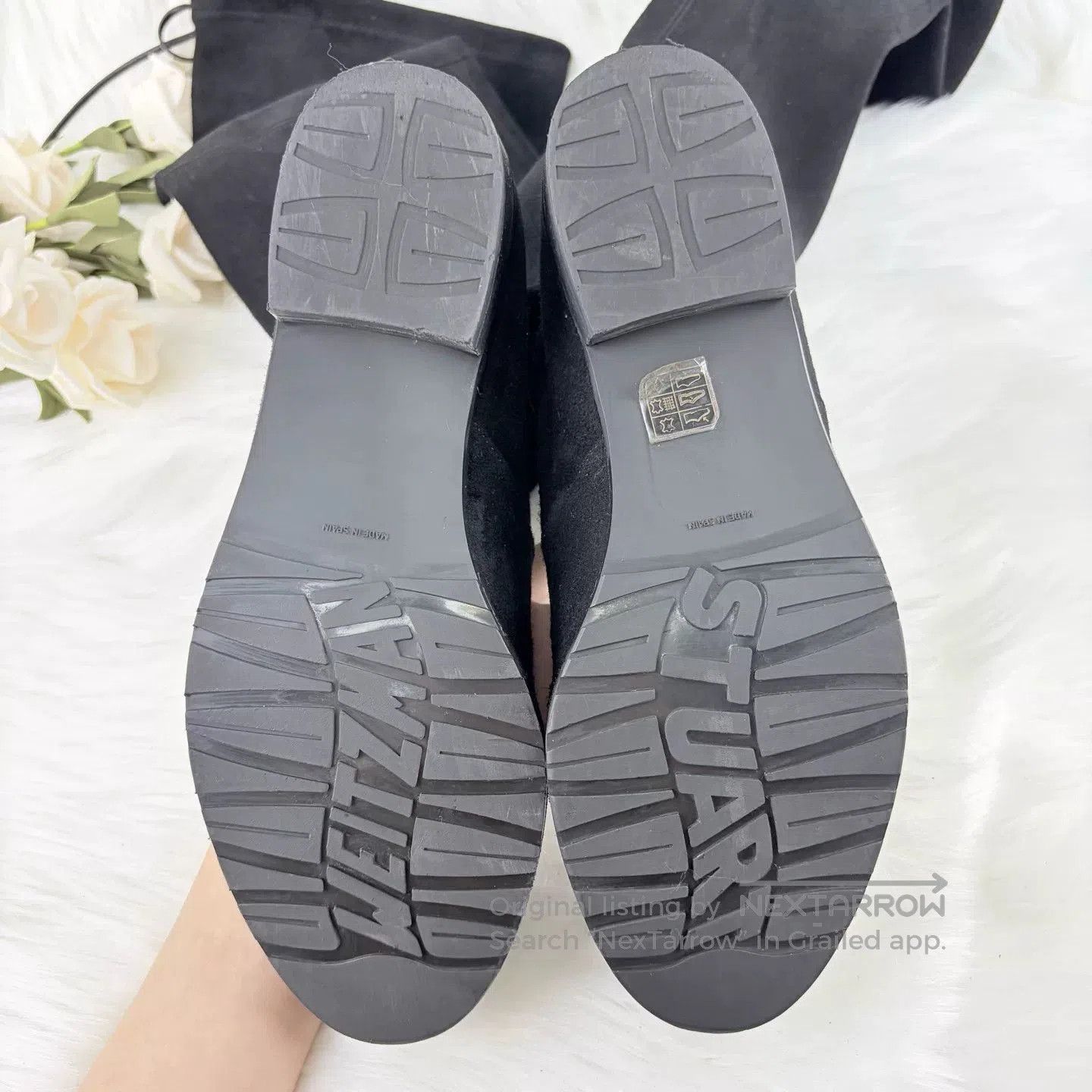 Stuart Weitzman Stuart Weitzman Black Suede Over. Size US 5.5 / IT 35.5 - 7 Thumbnail