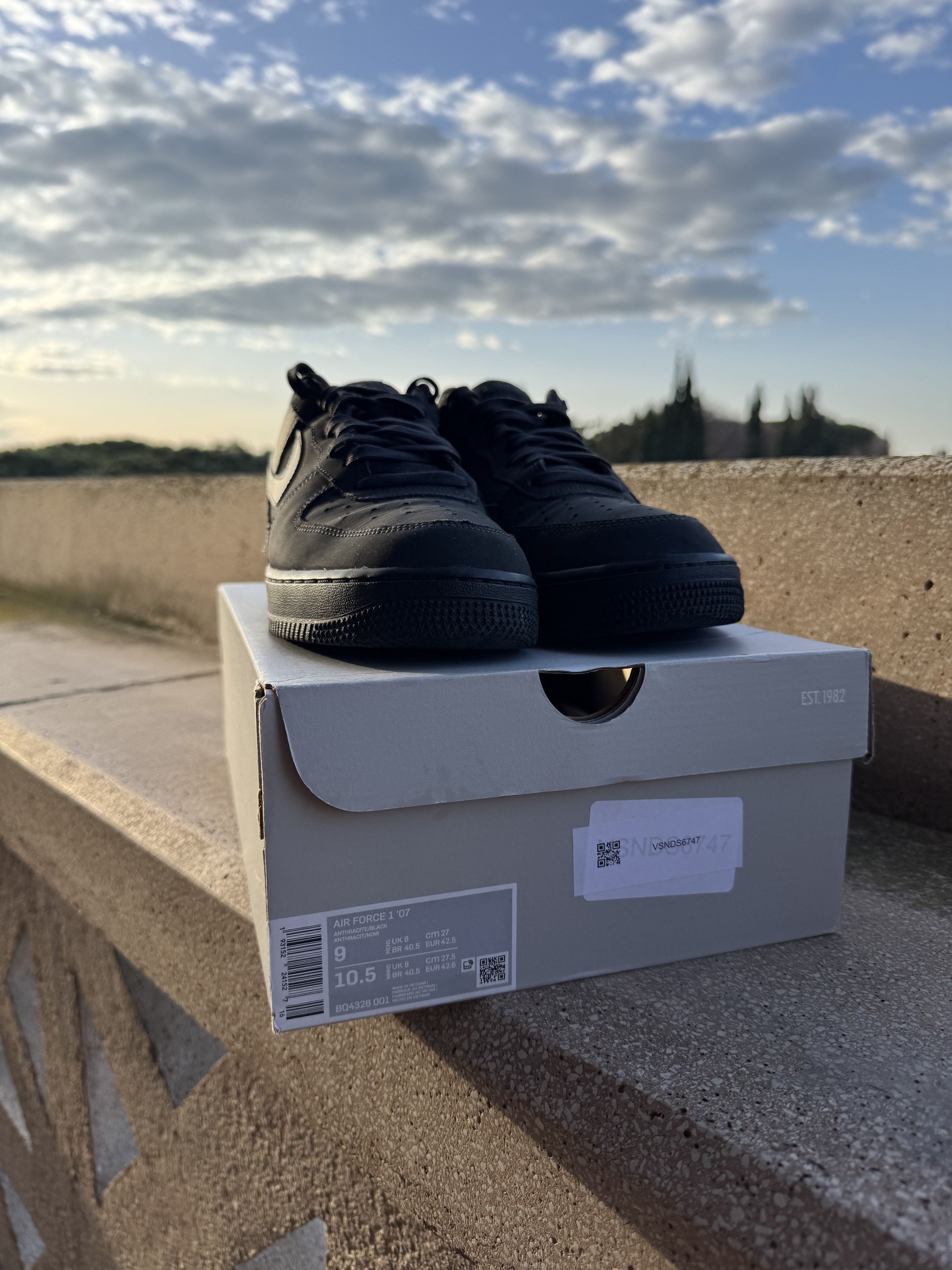 Nike Air Force 1 Low - Anthracite - Limited Edition