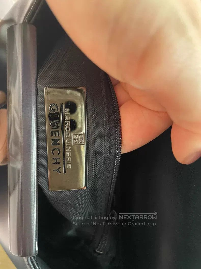 Givenchy Givenchy Black Handbag Size ONE SIZE - 8 Thumbnail