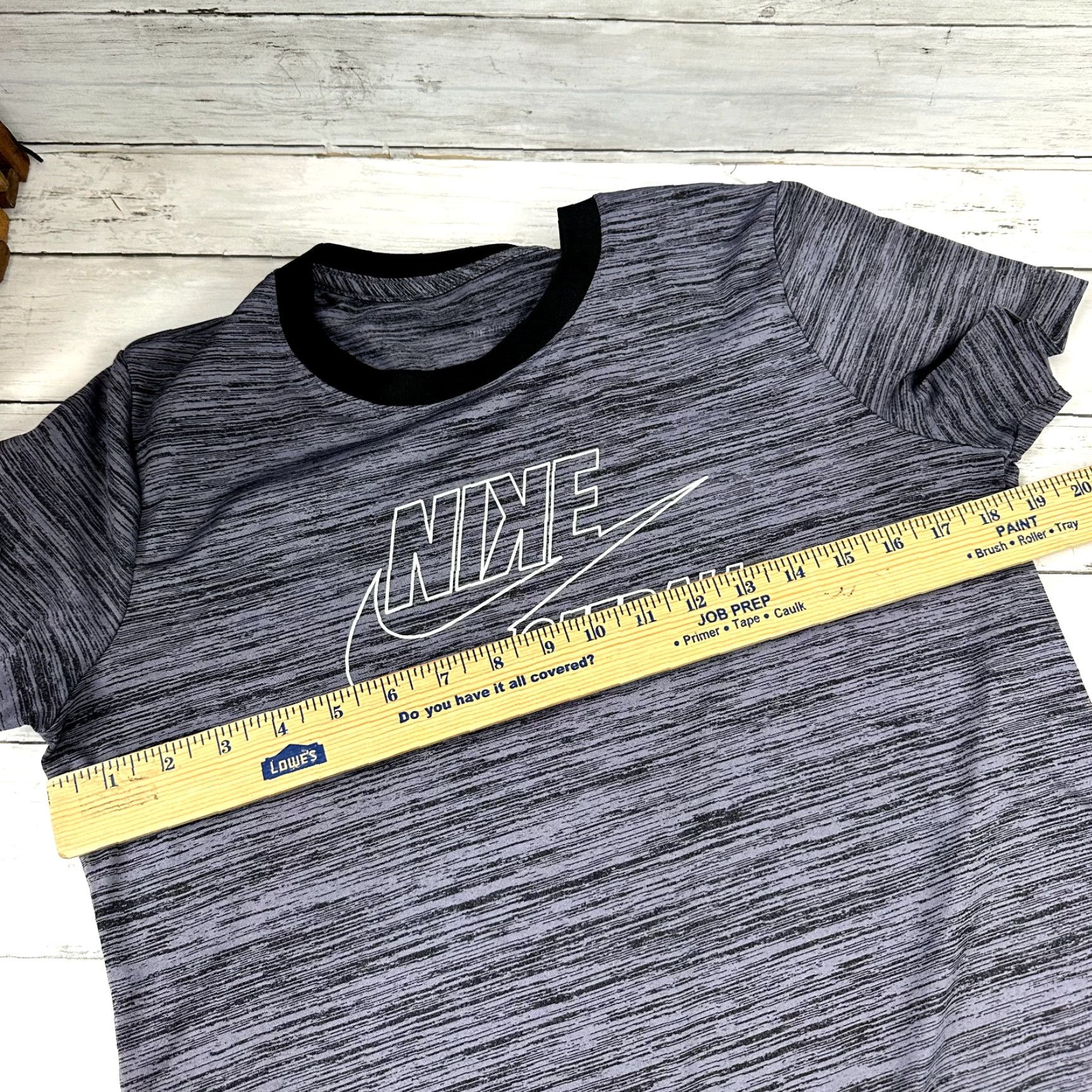 Nike Nike Dri-Fit Shirt Women's Medium Gray Short Sleeve Size M / US 6-8 / IT 42-44 - 6 Thumbnail