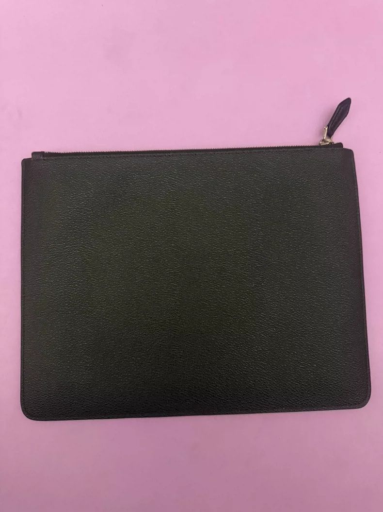 Givenchy Givenchy Popular Shark Clutch Bag Size ONE SIZE - 3 Thumbnail