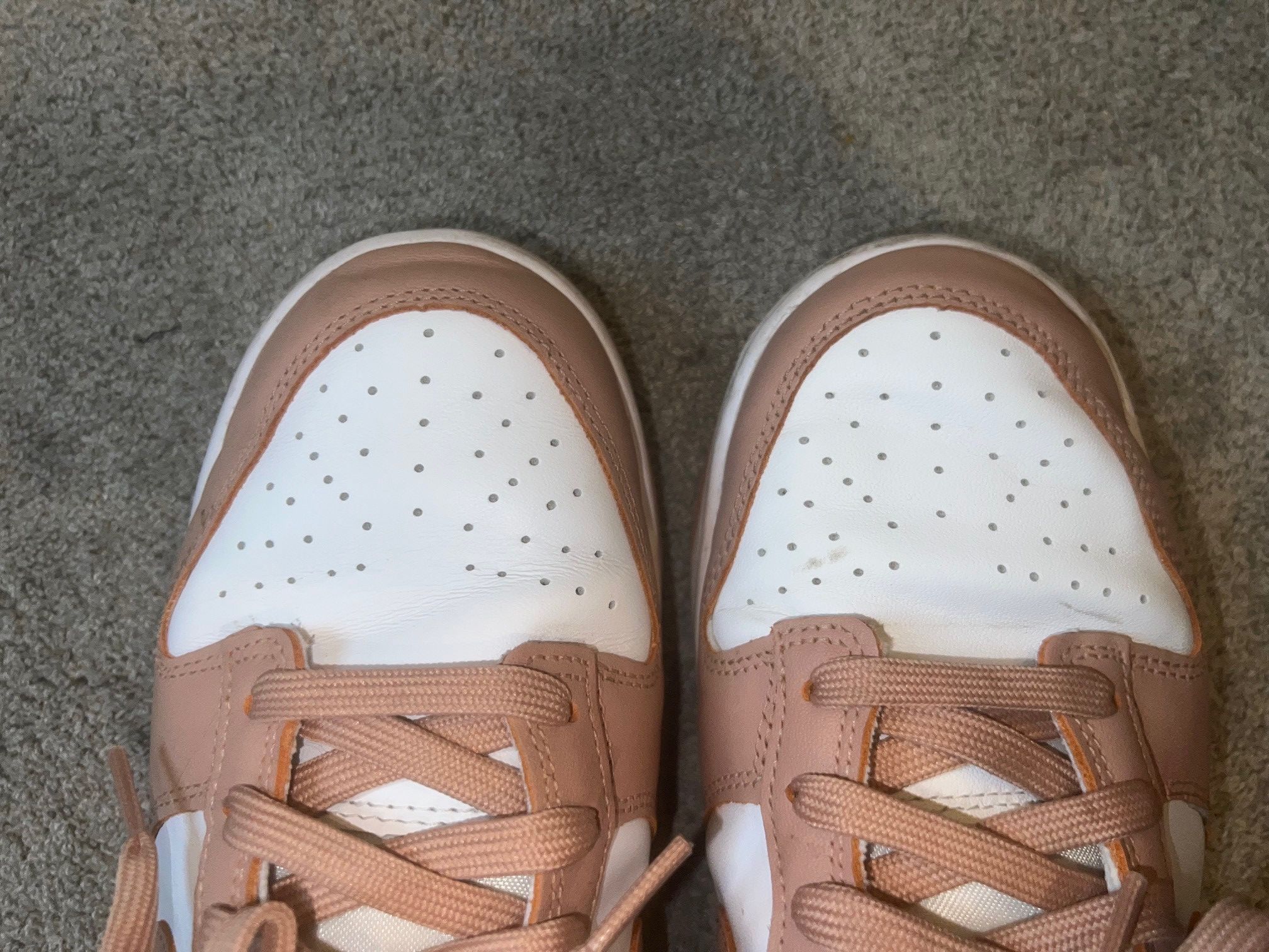 Nike Nike Dunk Low Rose Whisper (Women's) Size US 10 / IT 40 - 10 Thumbnail