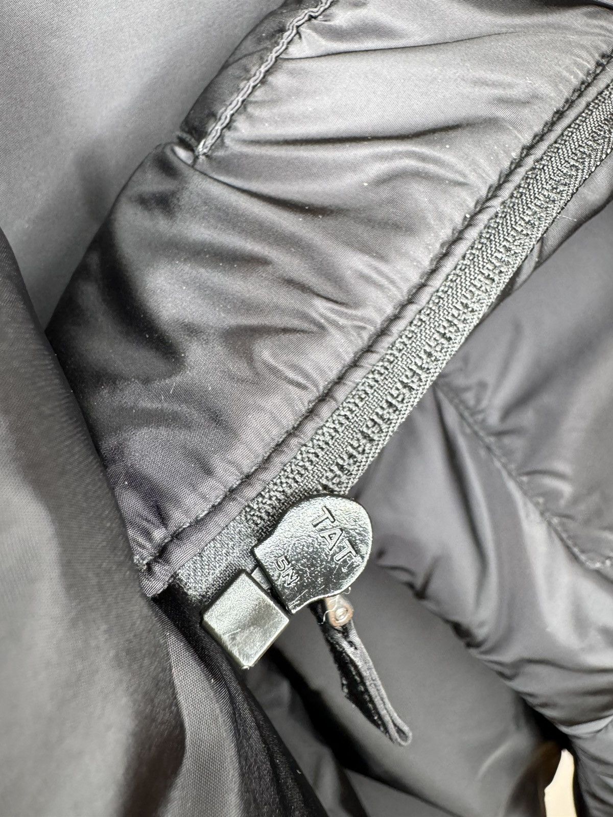 Prada Prada Gabardine Padded Puffer Jacket Size US M / EU 48-50 / 2 - 6 Thumbnail