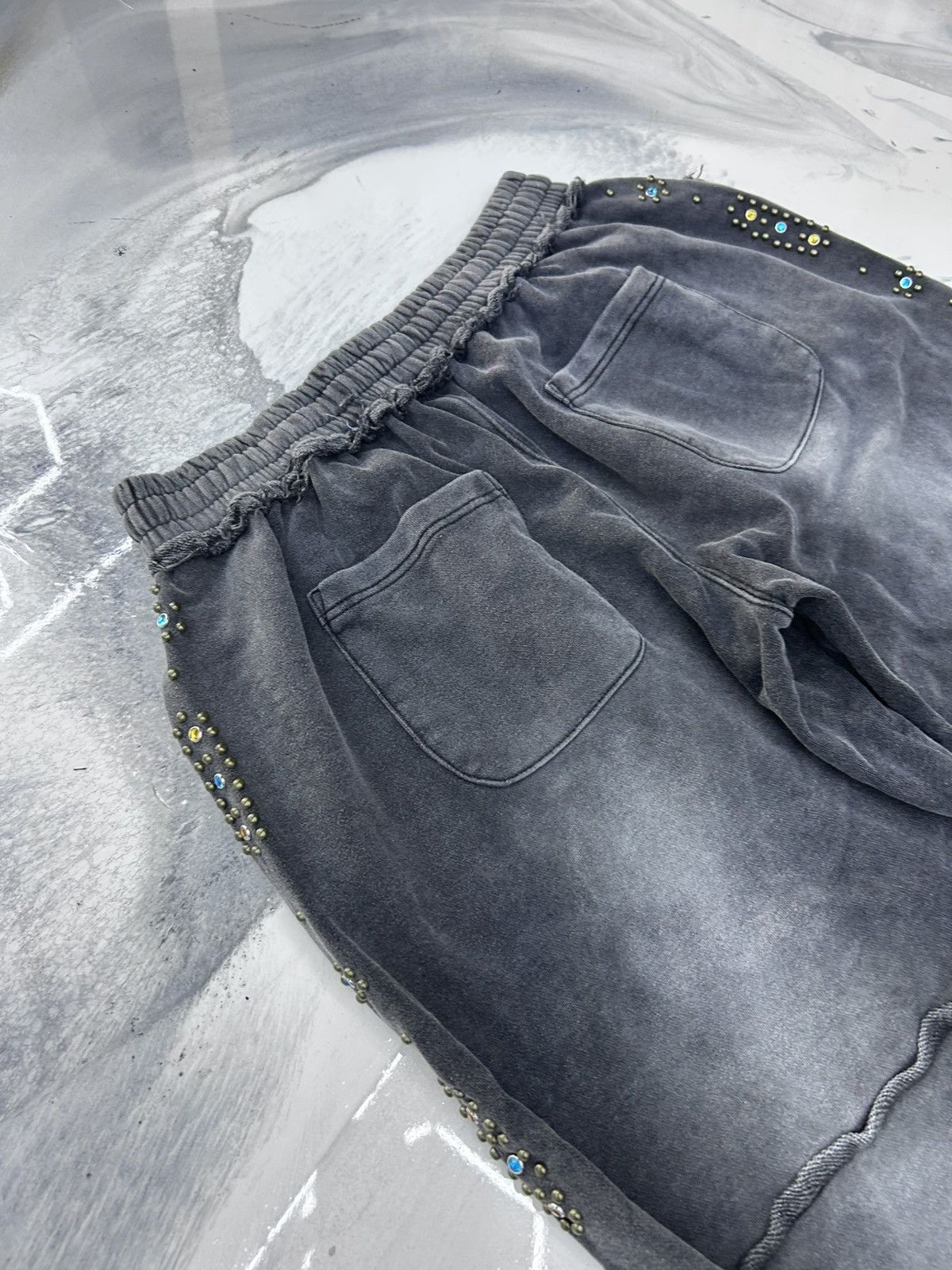 Vale Vale Skittles Sweatpants Black Size M Size US 32 / EU 48 - 9 Thumbnail