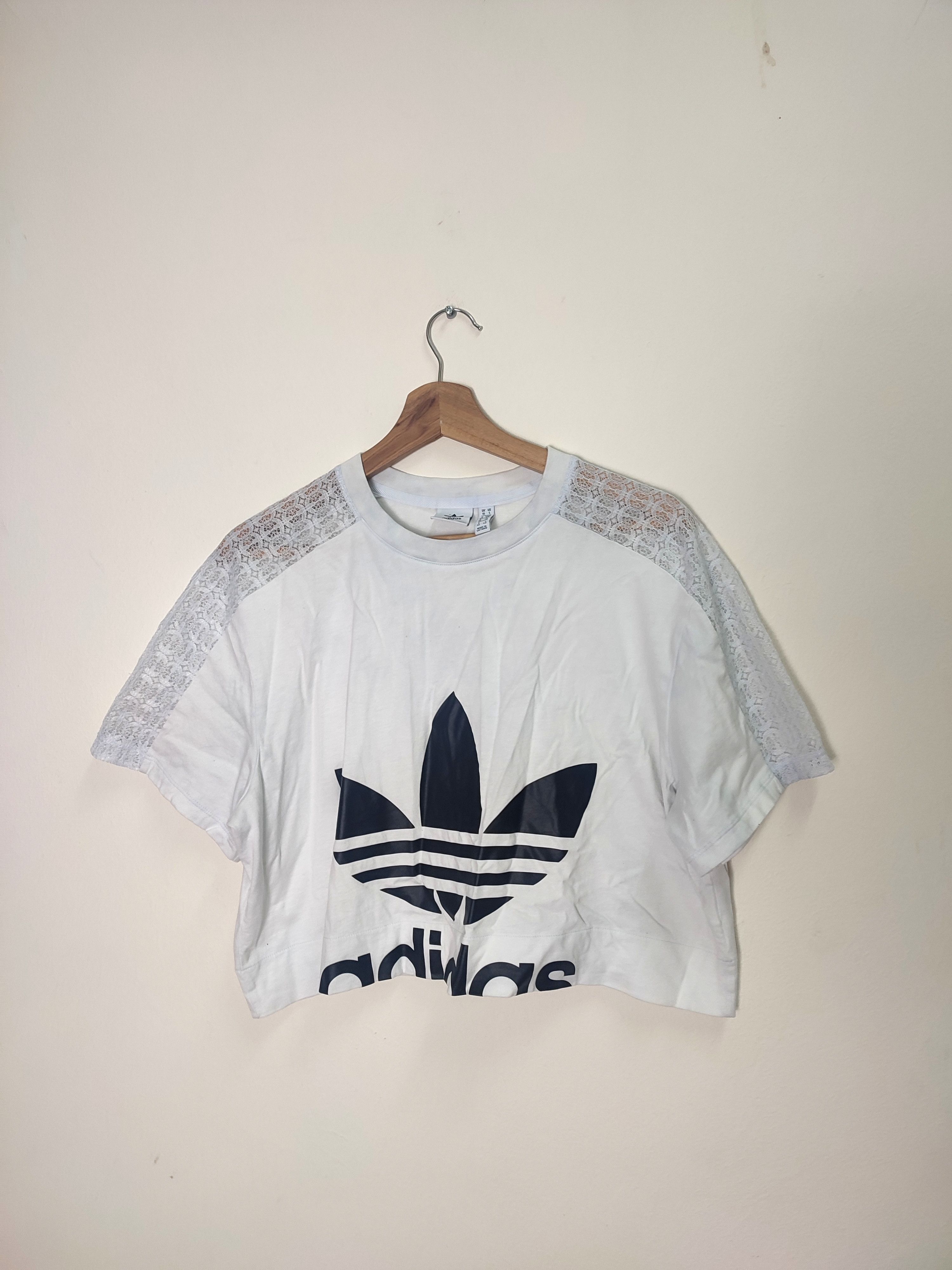 Adidas Adidas Crop Top with Lace Sleeves Size M / US 6-8 / IT 42-44 - 1 Thumbnail