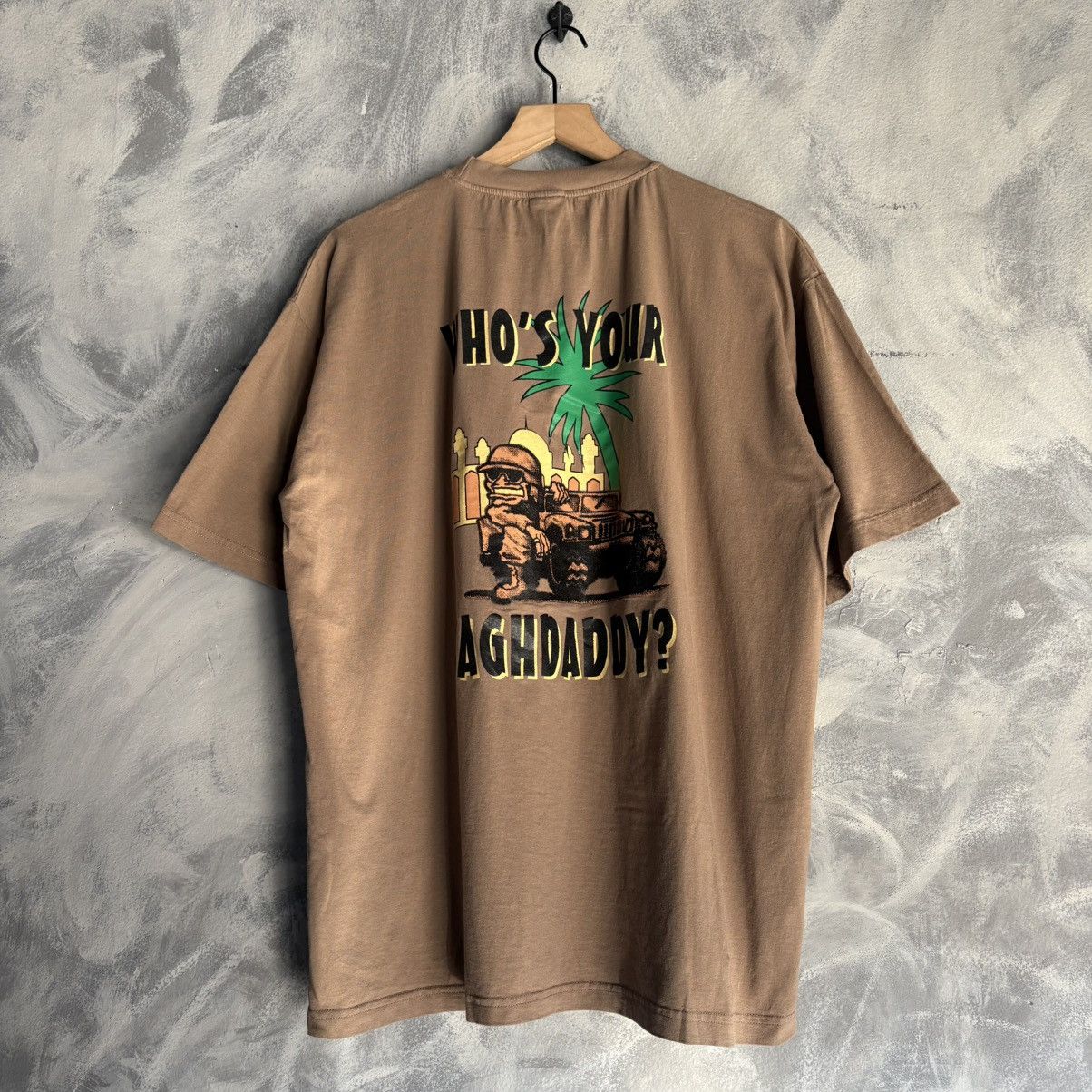 Other Turkish T-Shirt Men’s Size XL Brown Baghdad Iraq 2005 Size US XL / EU 56 / 4 - 1 Thumbnail