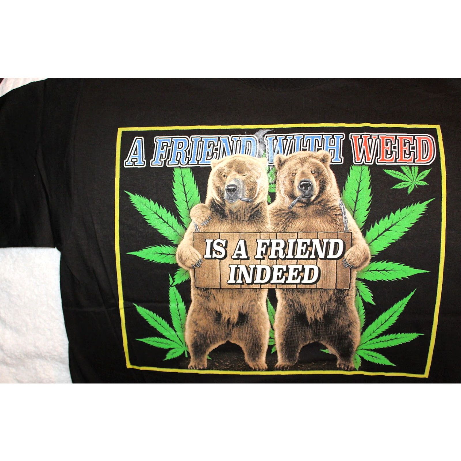 Vintage VINTAGE Funny Bear Marijuana Graphic Tee T-Shirt Men's XL Black Size US XL / EU 56 / 4 - 2 Thumbnail