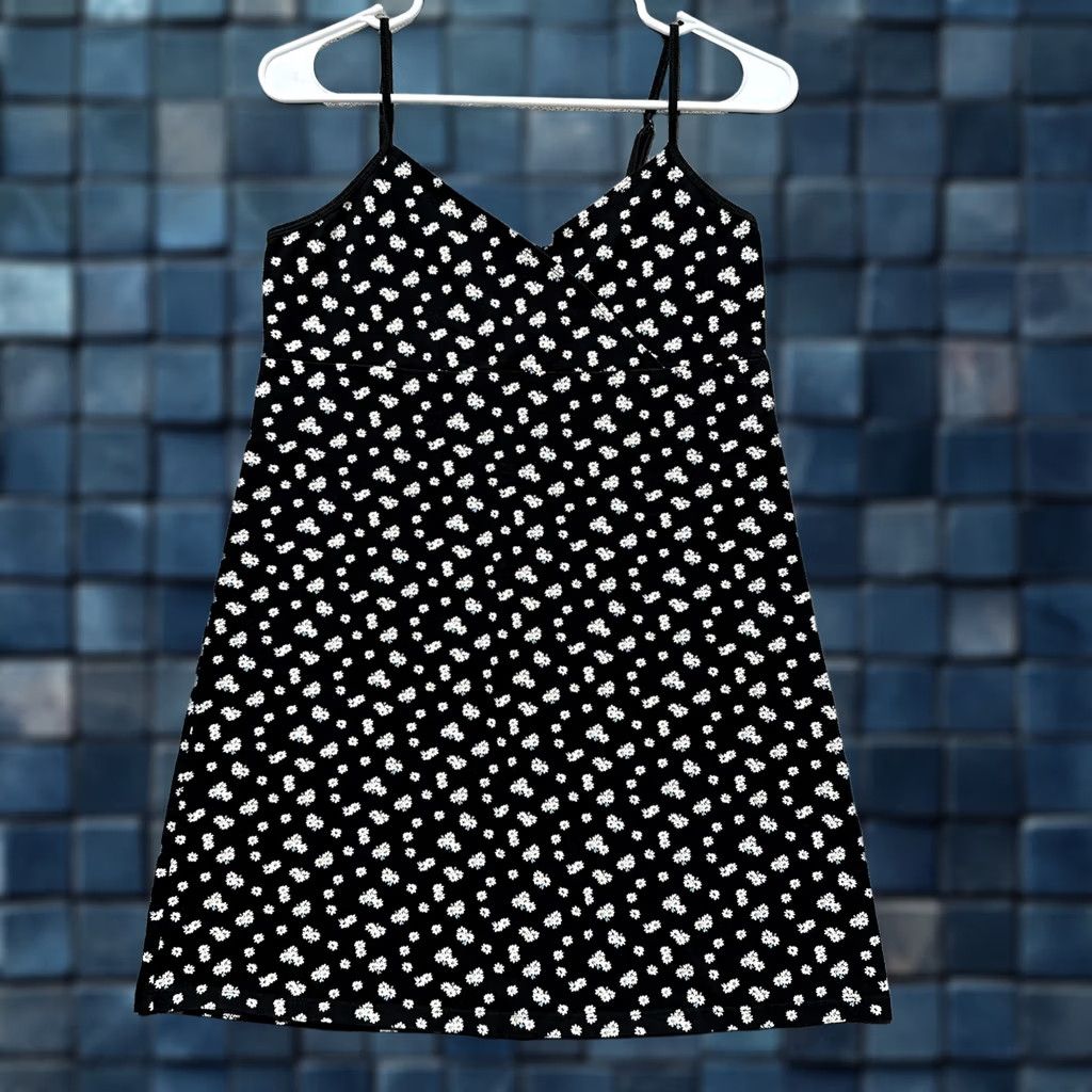Vintage Aéropostale Dress Womens M Black Floral V-Neck Spaghetti Strap Casual Size M / US 6-8 / IT 42-44 - 1 Thumbnail