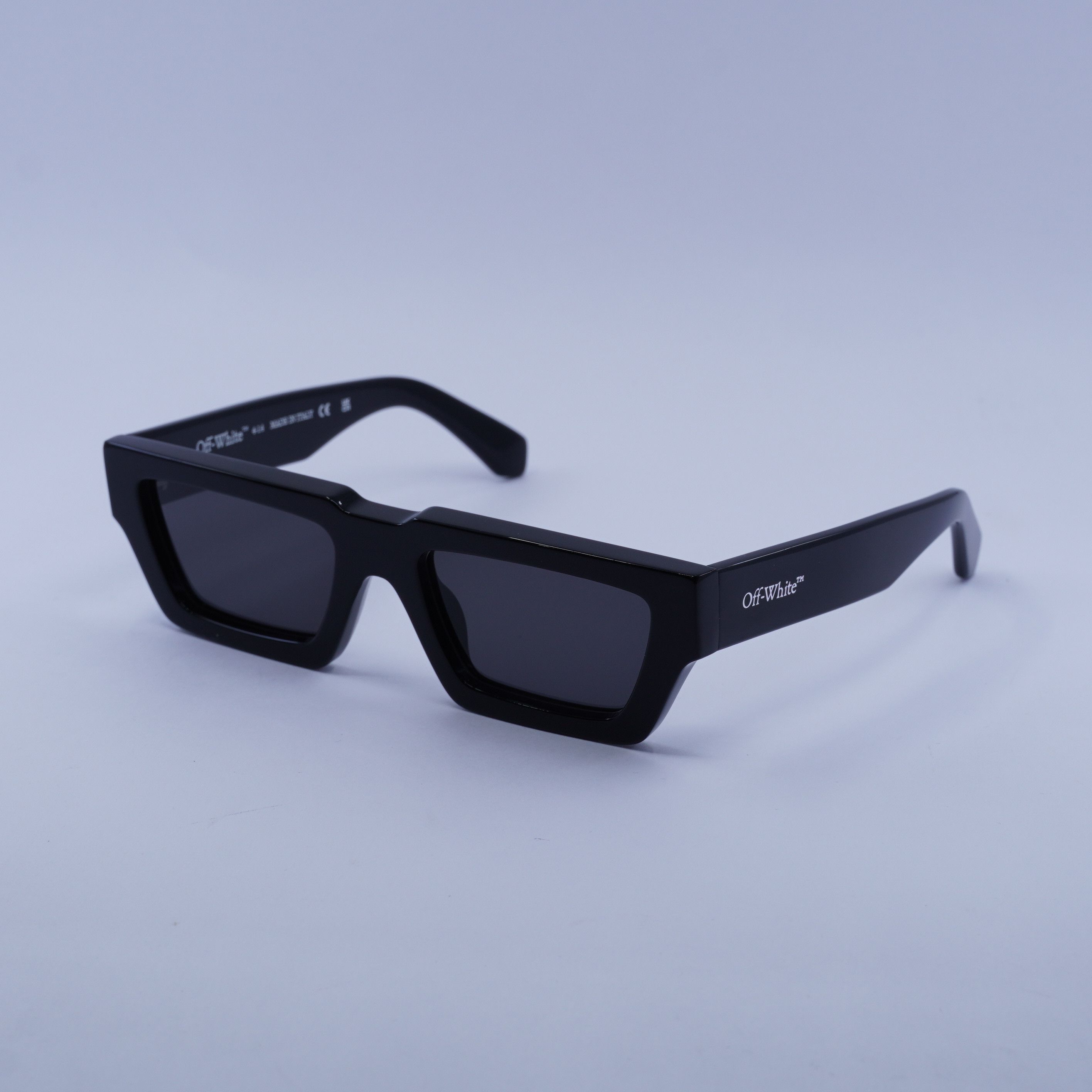 Off-White Off-White OERI129 MANCHESTER 1007 Sunglasses Black Rectangle Size ONE SIZE - 1 Thumbnail
