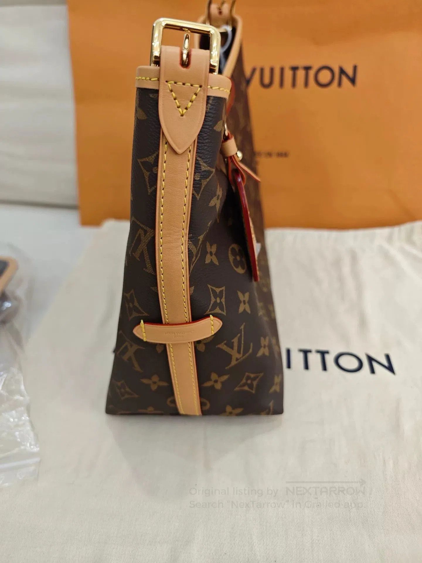 Louis Vuitton Louis Vuitton Small Carryall. Size ONE SIZE - 5 Thumbnail