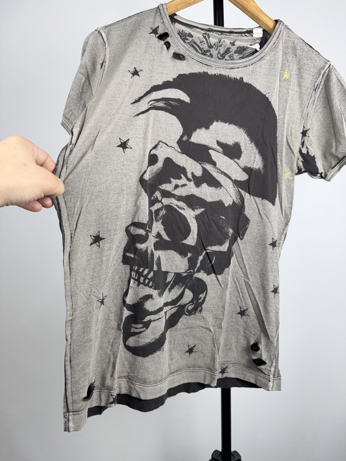 Diesel Y2K DIESEL Punk Rock Skull Distressed Graphic T-Shirt Grunge Size US S / EU 44-46 / 1 - 9 Thumbnail