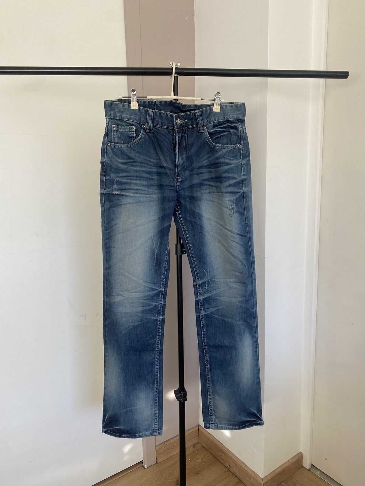 Levi's Men's jeans Size US 32 / EU 48 - 1 Thumbnail