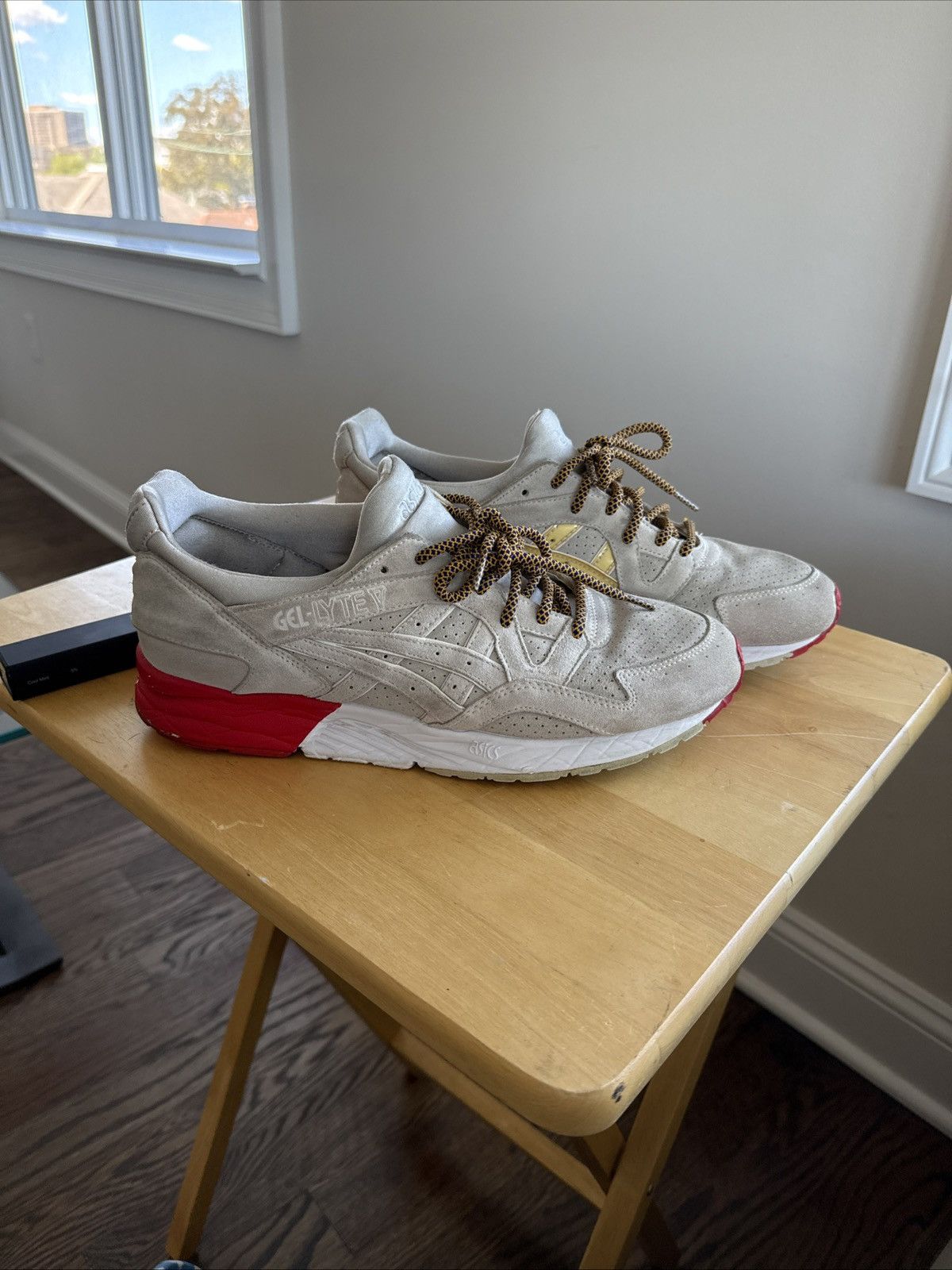 Asics × CNCPTS ASICS GEL Lyte V x Concepts CNCPTS Cream Red 2015 sz10 Size US 10 / EU 43 - 1 Thumbnail