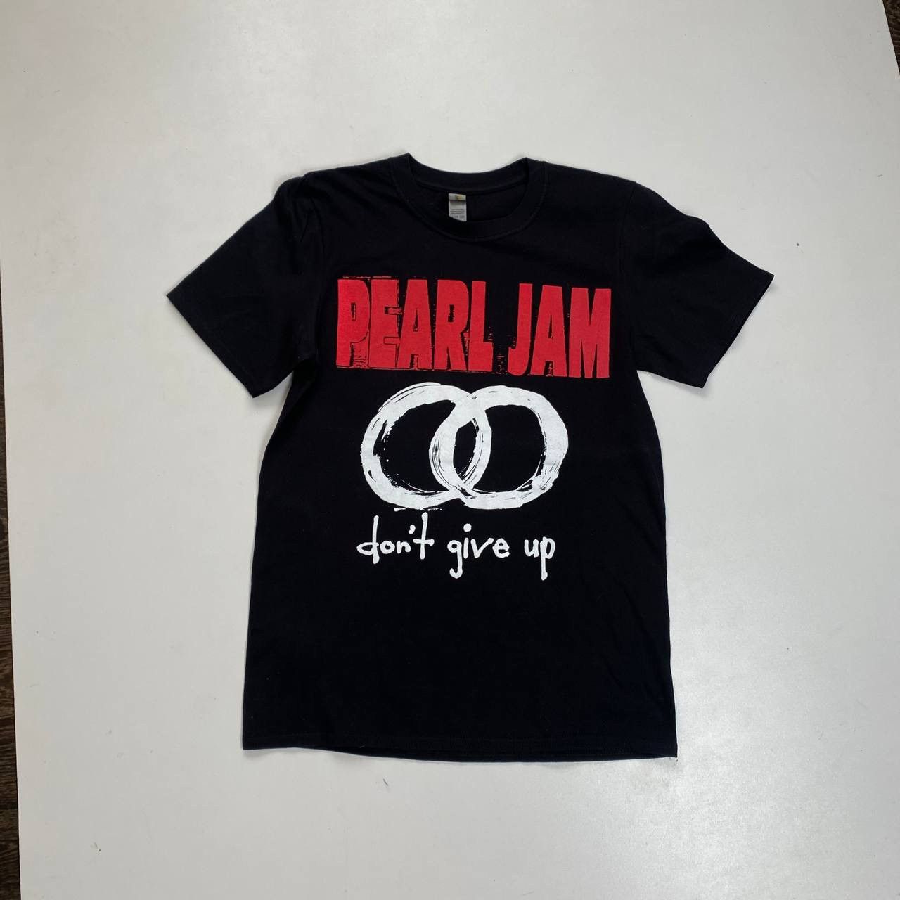 Band Tees Pearl Jam don’t give up T-shirt Size:S Size US S / EU 44-46 / 1 - 2 Thumbnail