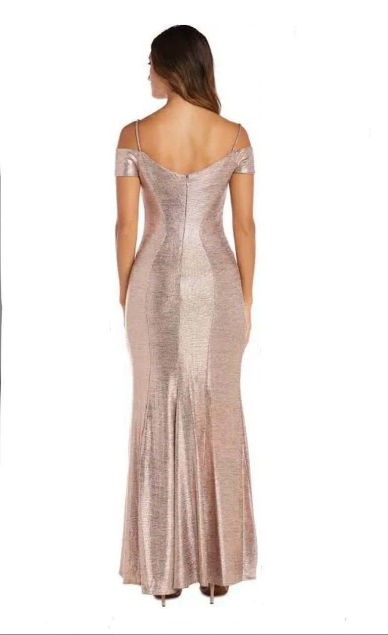 Other Women's Nightway Long Off The Shoulder Shimmer Gown Size L / US 10 / IT 46 - 9 Thumbnail