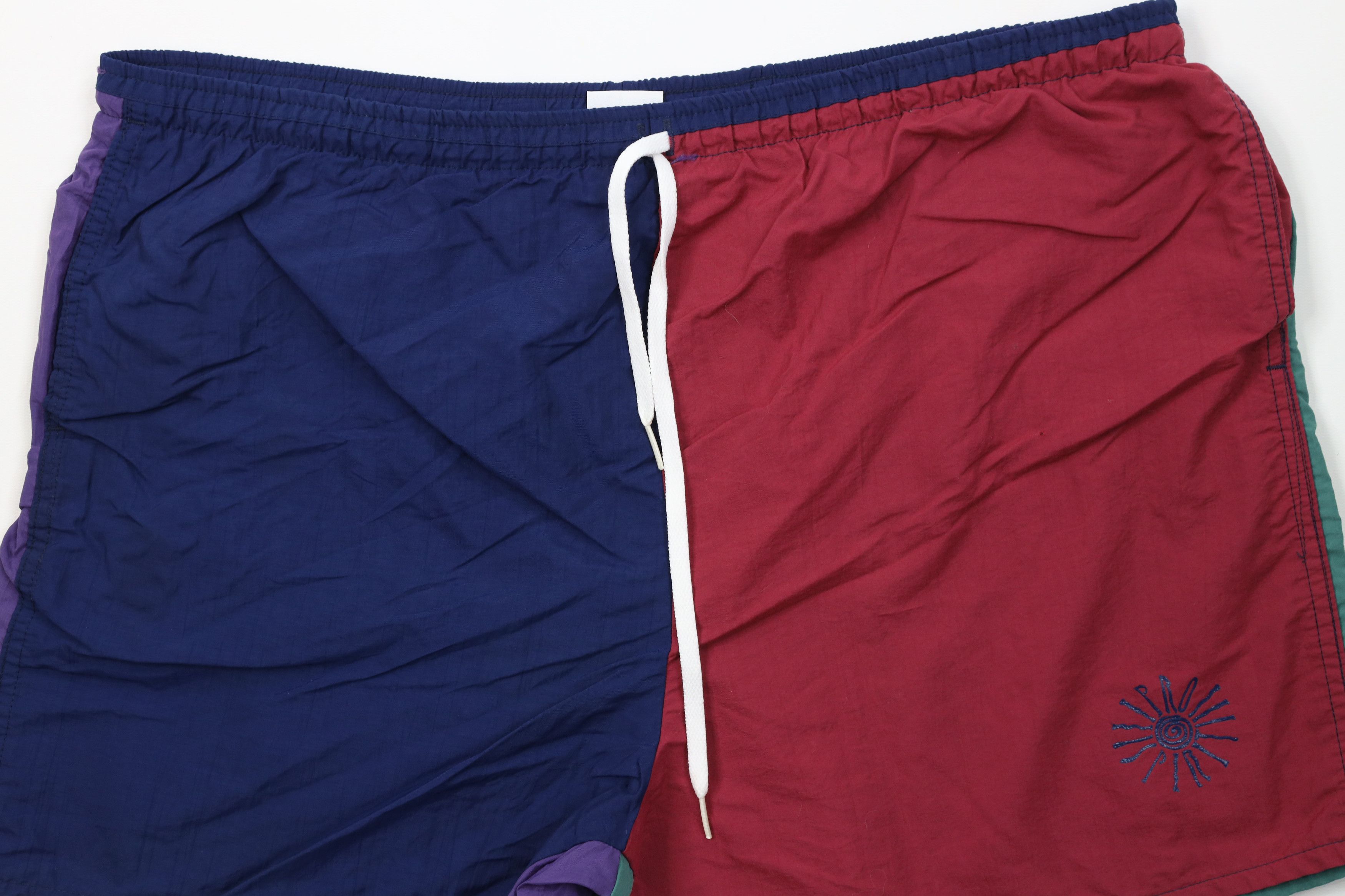 Vintage Vintage 90s Streetwear Block Tribal Sun Lined Shorts USA Size US 34 / EU 50 - 3 Thumbnail