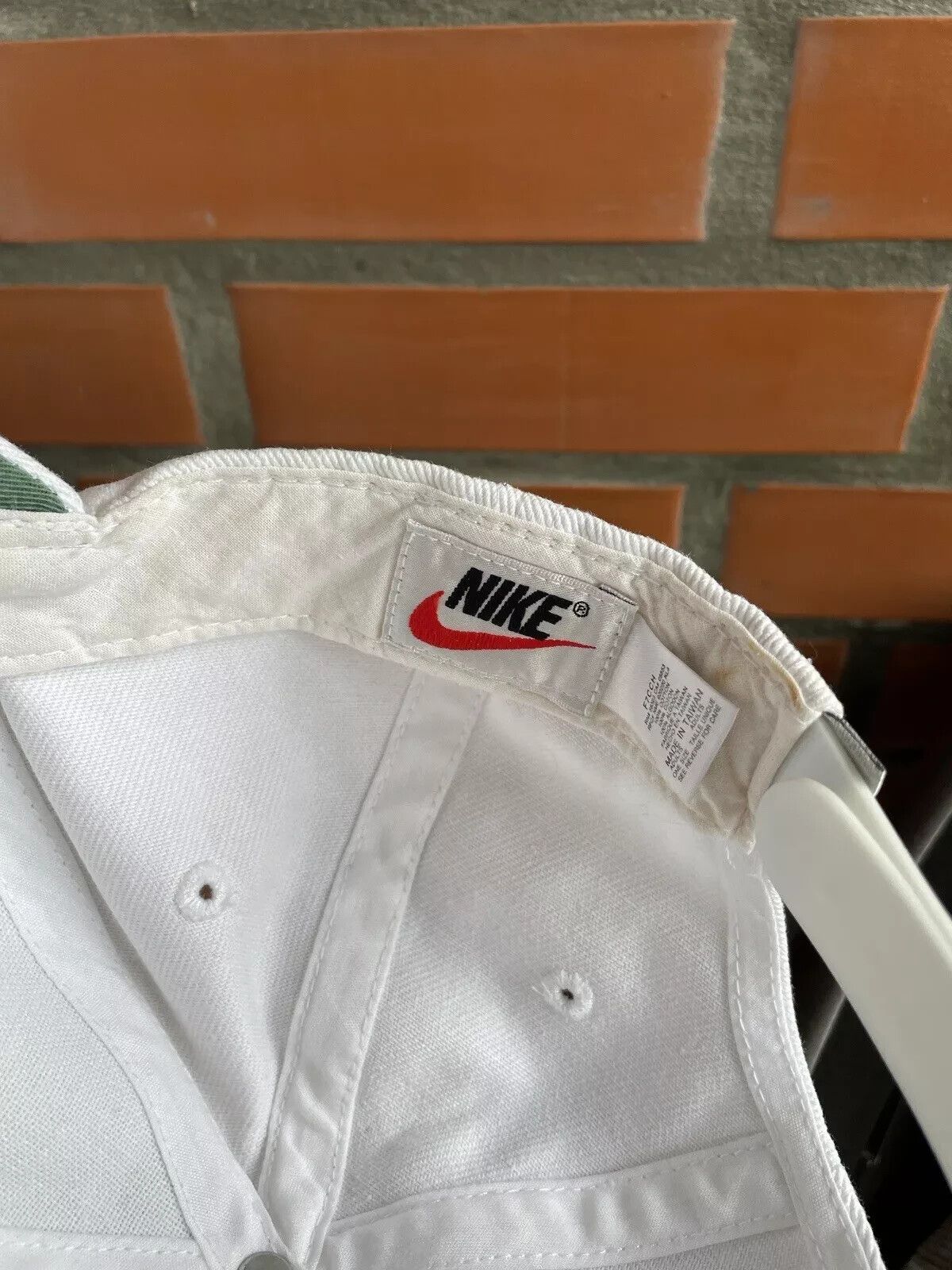 Nike NIKE VINTAGE CAP HAT 1990s 90s MENS TRUCKER SWOOSH Y2K LOGO Size ONE SIZE - 12 Thumbnail