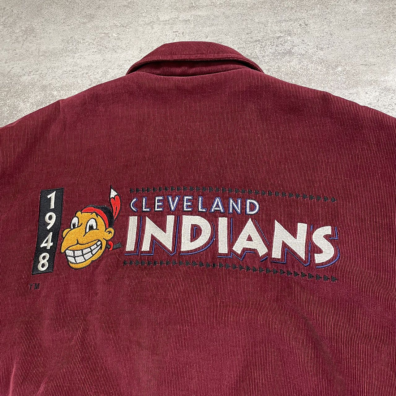 MLB × Starter × Vintage CLEVELAND INDIANS COOPERSTOWN CORDUROY JACKET CHIEF WAHOO Size US M / EU 48-50 / 2 - 4 Thumbnail