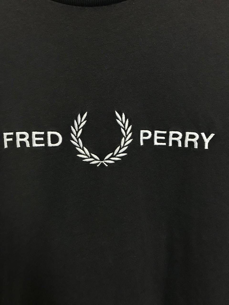 Fred Perry Fred Perry casual big center logo longsleeve Size US S / EU 44-46 / 1 - 3 Thumbnail
