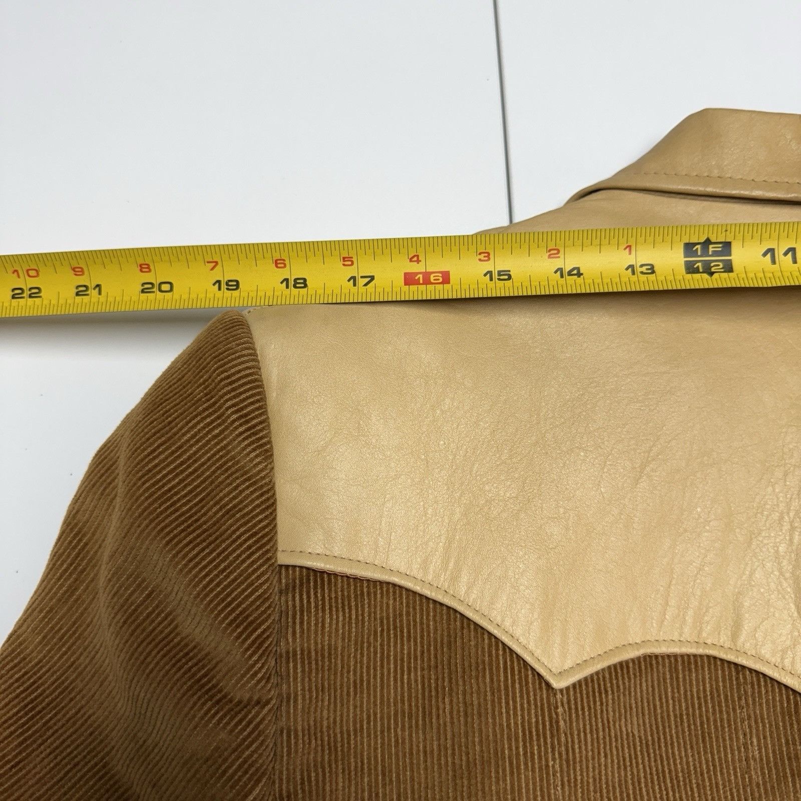 Vintage Vintage Pioneer Wear Corduroy Blazer Coat Jacket Mens 44 Bro Size US L / EU 52-54 / 3 - 17 Thumbnail