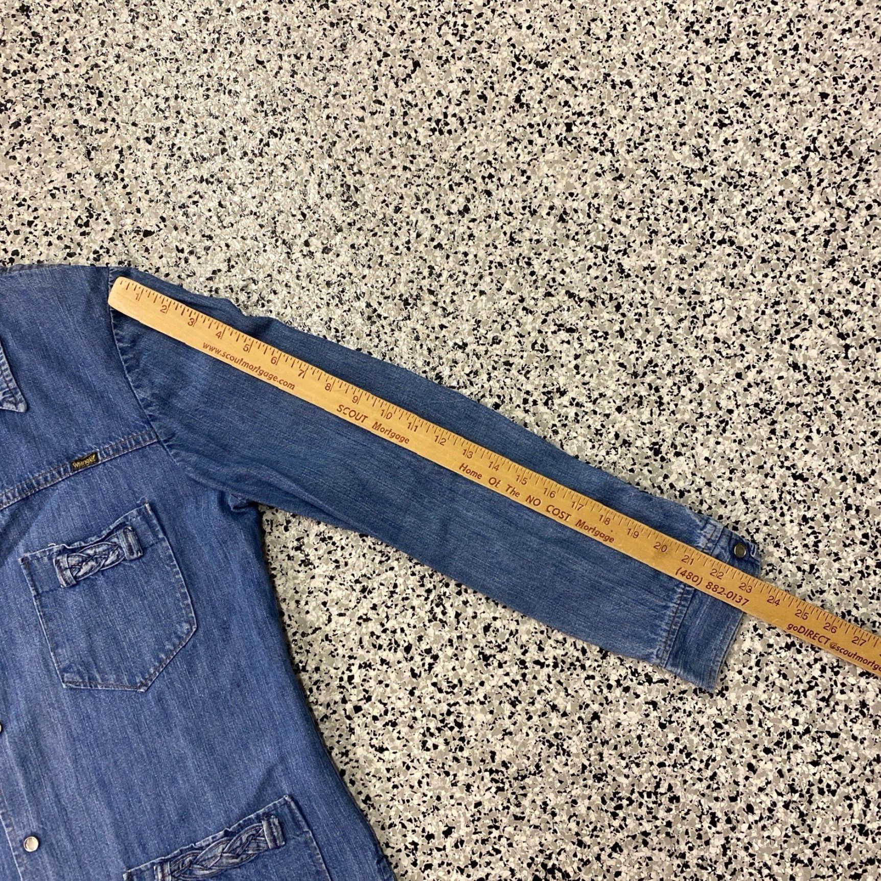 Wrangler VINTAGE Wrangler Denim Blue Jean Chore Jacket Pearl Snap Women L Overcoat 70's Pockets Size 36" / US 14 / IT 50 - 4 Thumbnail