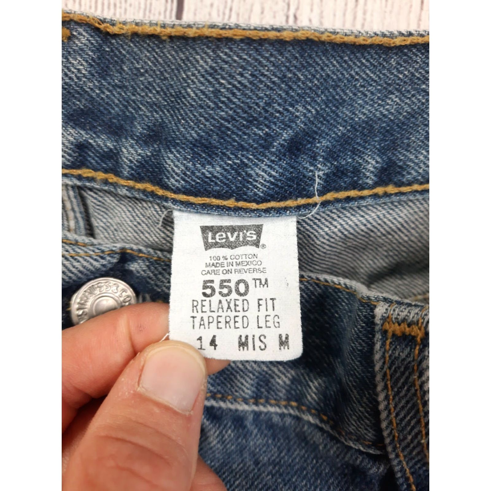 Denime VINTAGE Levis 550 Jeans Denim Blue Mom Women's 14 32x30 Relaxed Fit Tapered Leg Womens Jeans Size 36" / US 14 / IT 50 - 2 Thumbnail