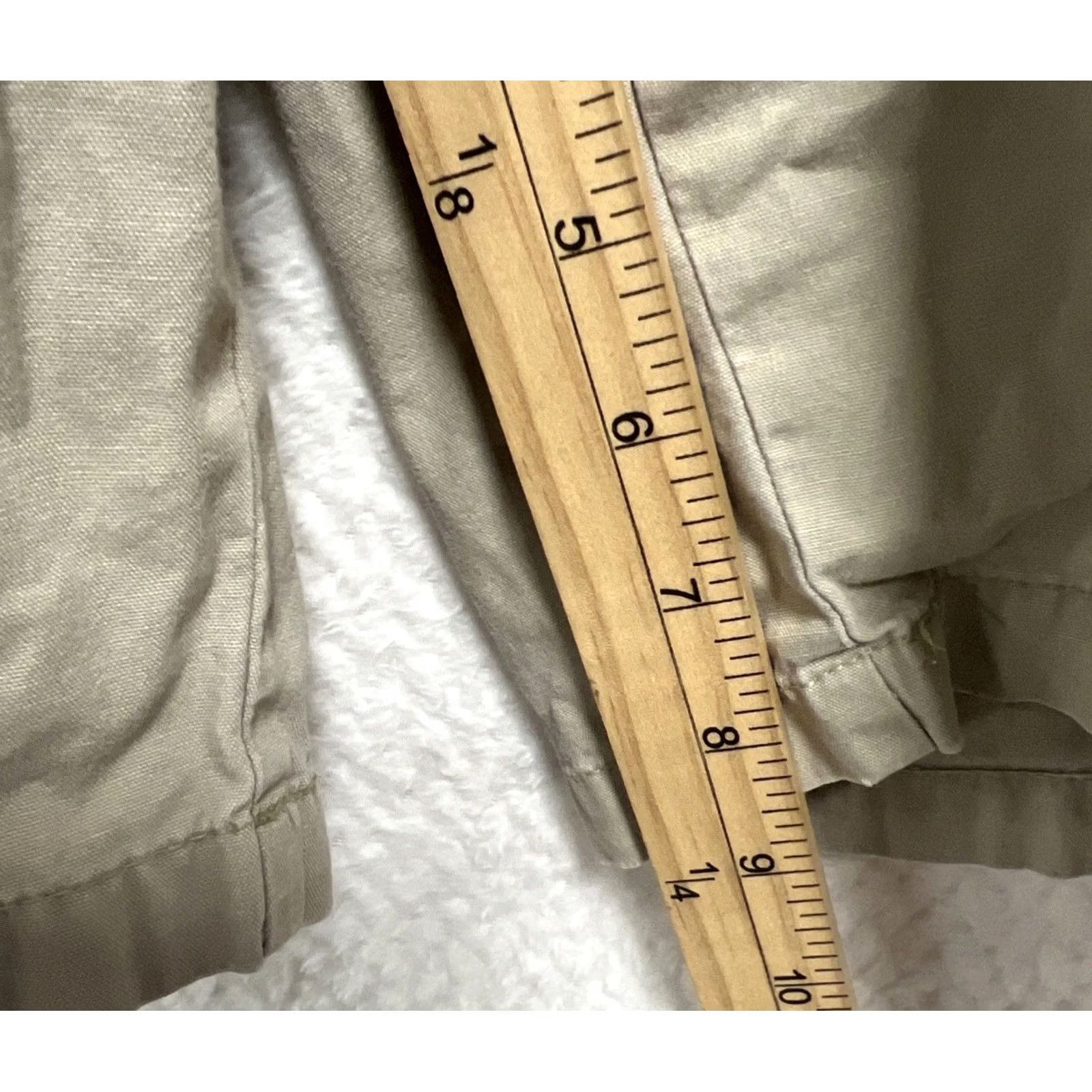 Vintage Woolrich Cargo Shorts Khaki 100% Cotton Zip Fly Casual Size 32 Mens Short Regular Rise Mid Cargo Pockets Logo Size US 32 / EU 48 - 6 Thumbnail