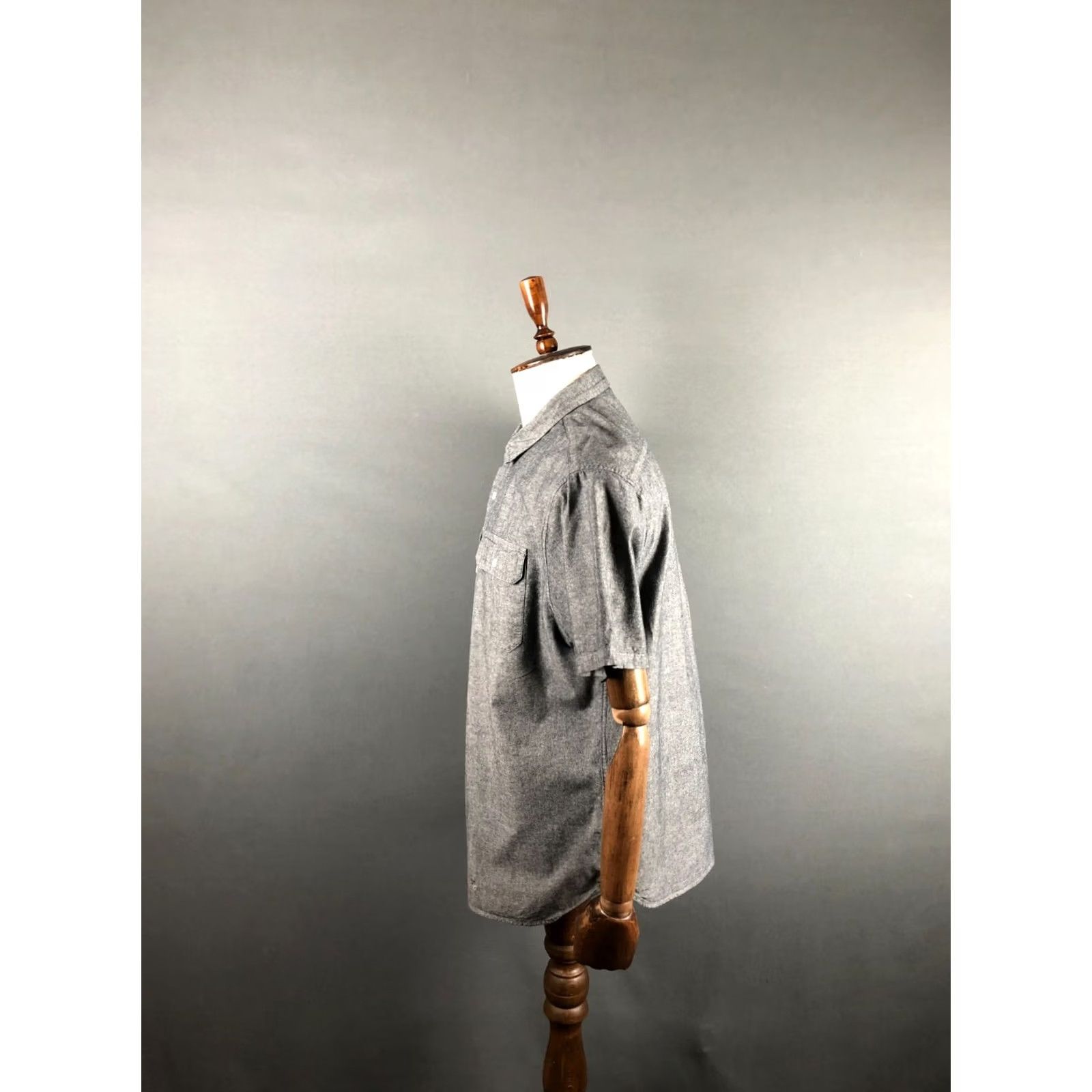 Vintage Stussy Shirt XL Gray Cotton Short Sleeve Button-Up with Chest Pockets Mens Size US XL / EU 56 / 4 - 2 Thumbnail