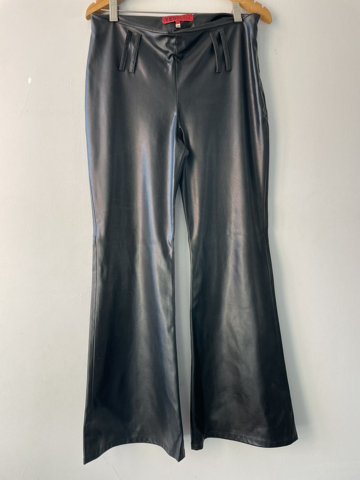 Vintage Vintage vegan leather trousers Size 26" / US 2 / IT 38 - 8 Thumbnail