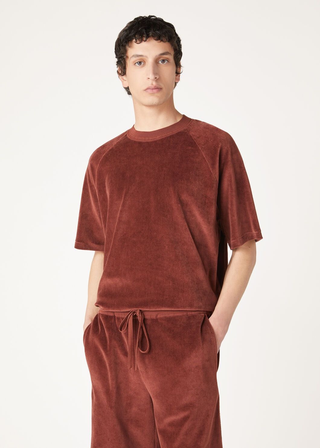 Loro Piana o1w1db10725 FAO5386 Duggia T-Shirt in Red Size US XL / EU 56 / 4 - 4 Thumbnail