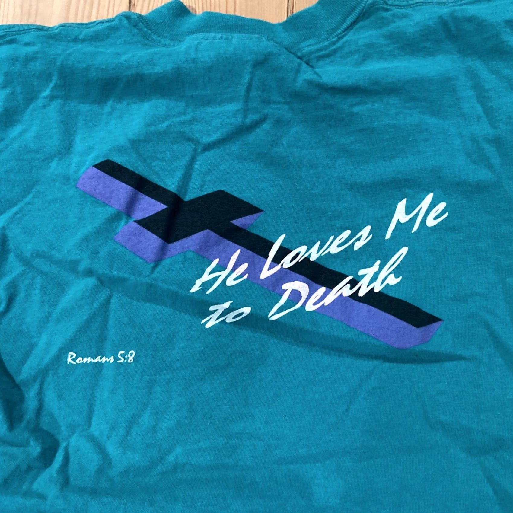 Vintage VINTAGE He Loved Me To Death Cross T Shirt Romans 5:8 Teal SMARtex Men M Short Sleeve Crew Neck USA 1990s Funny Quotes Shirt Size US M / EU 48-50 / 2 - 7 Thumbnail