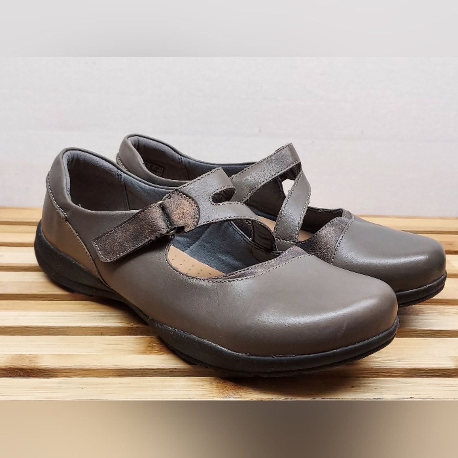 Clarks Clarks Womens Dark Grey Roseville Mary Jane Shoes Size 10 Size US 10 / IT 40 - 2 Thumbnail
