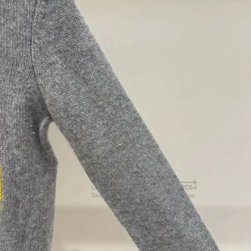 Dior Dior Gray Cashmere Long Sleeve Sweater . Size S / US 4 / IT 40 - 3 Thumbnail