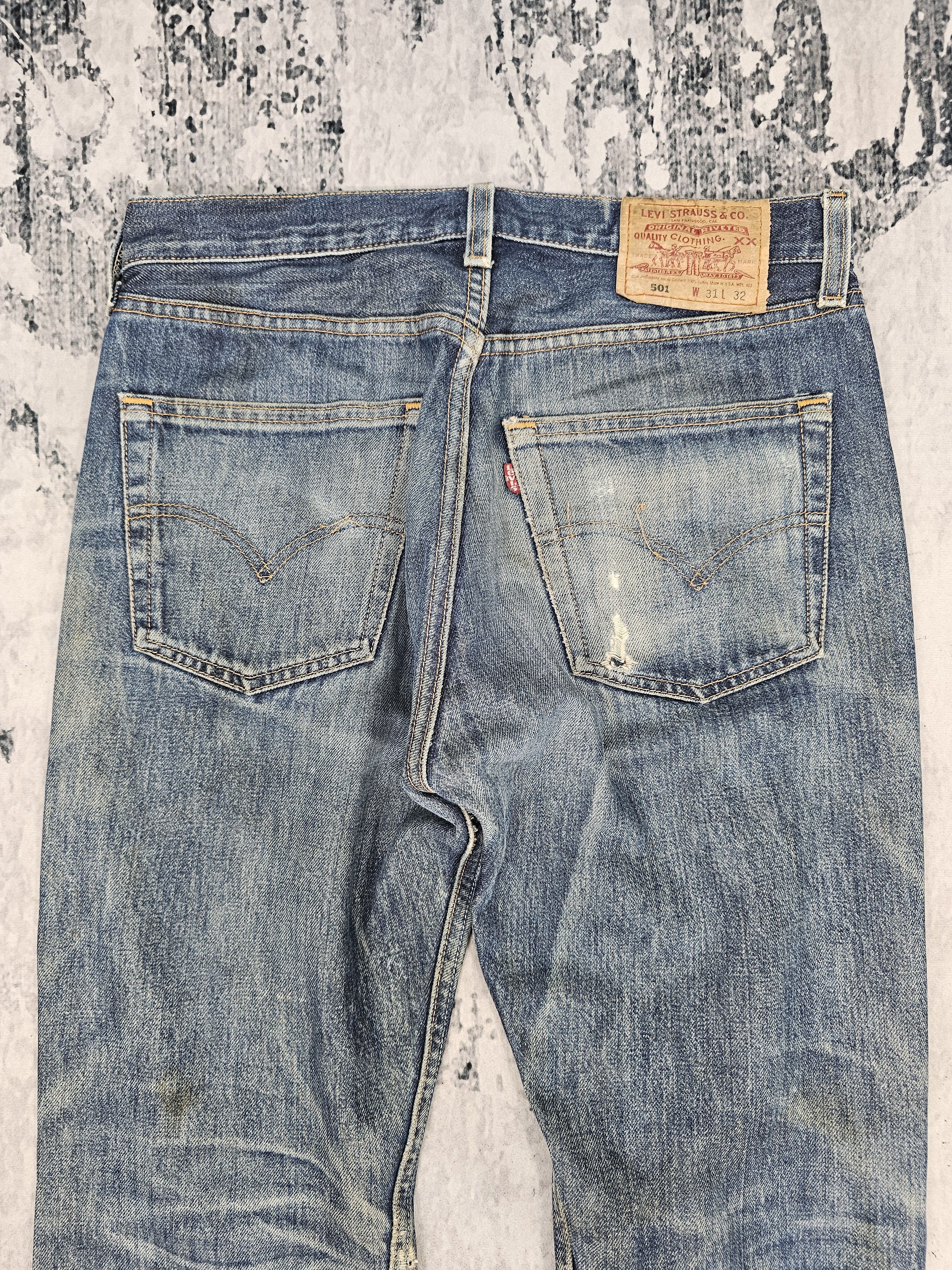 Levi's Vintage Clothing Vtg 90'S LEVIS 501 Distressed Stone Wash Blue Jeans L0521 Size US 31 - 10 Thumbnail