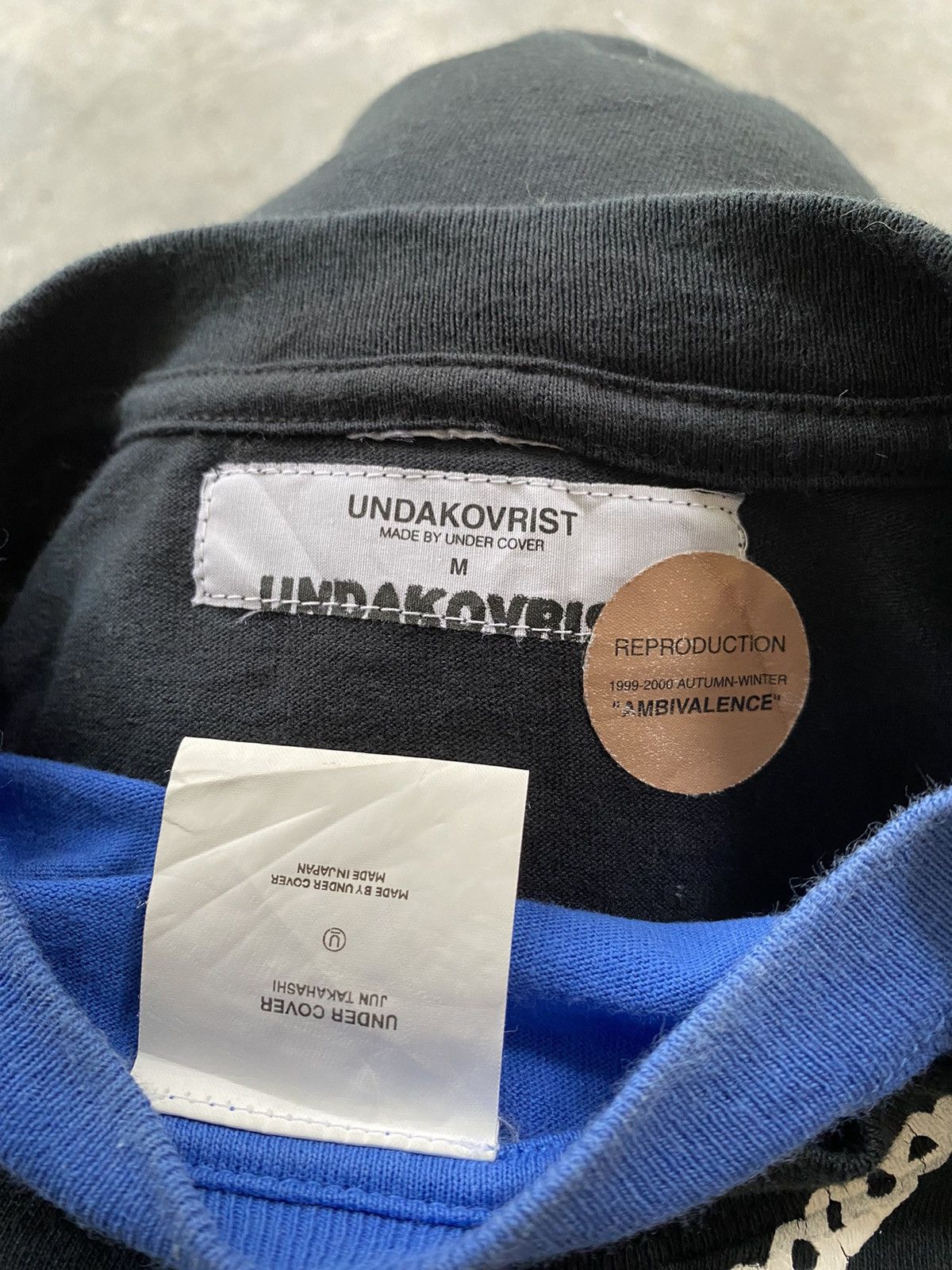 Undercover AW99 UNDERCOVER ''R'' neckless reversible tee Size US M / EU 48-50 / 2 - 9 Thumbnail