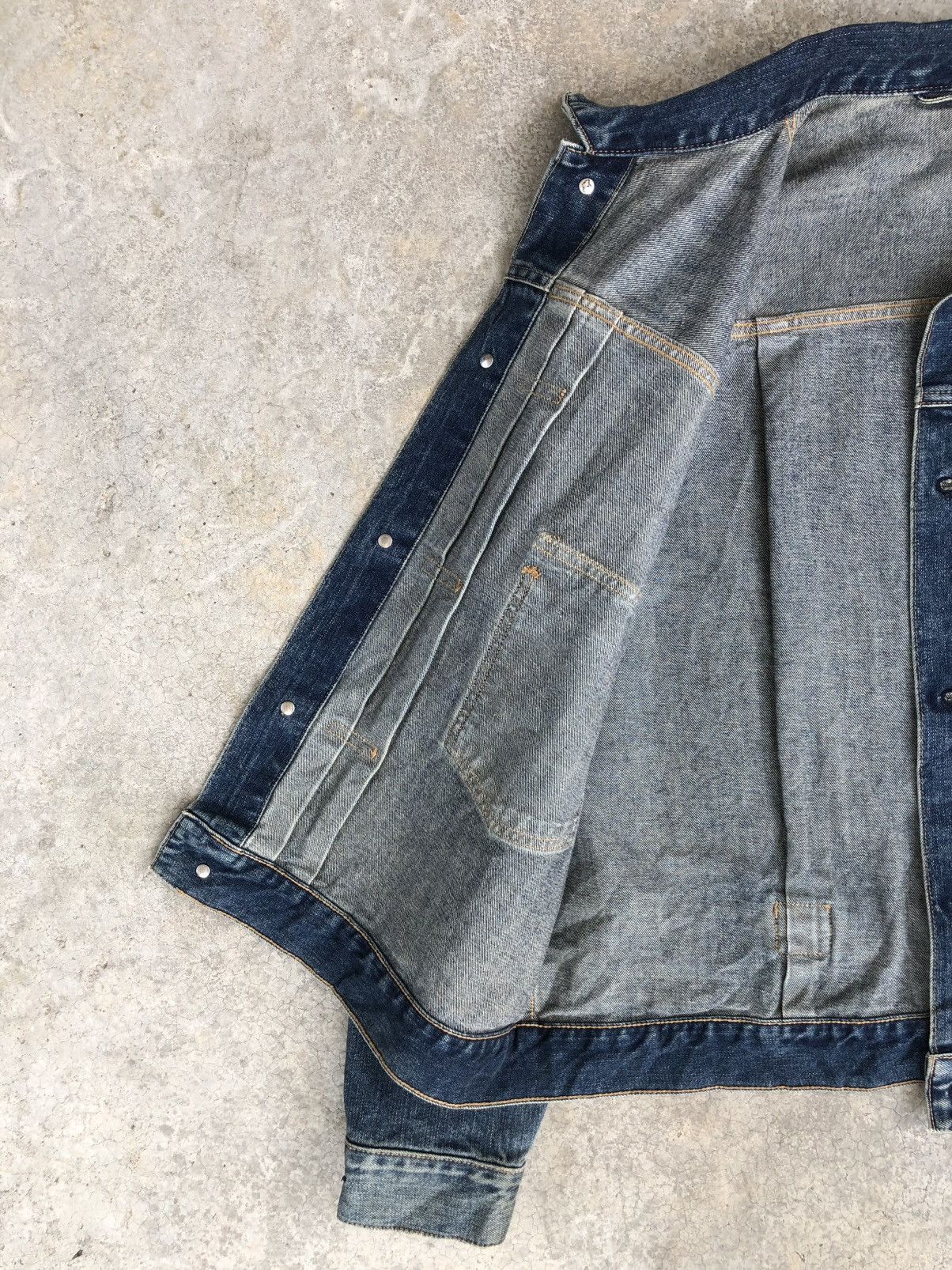 Japanese Brand Type 2 Japanese GU Distressed Denim Size US L / EU 52-54 / 3 - 9 Thumbnail