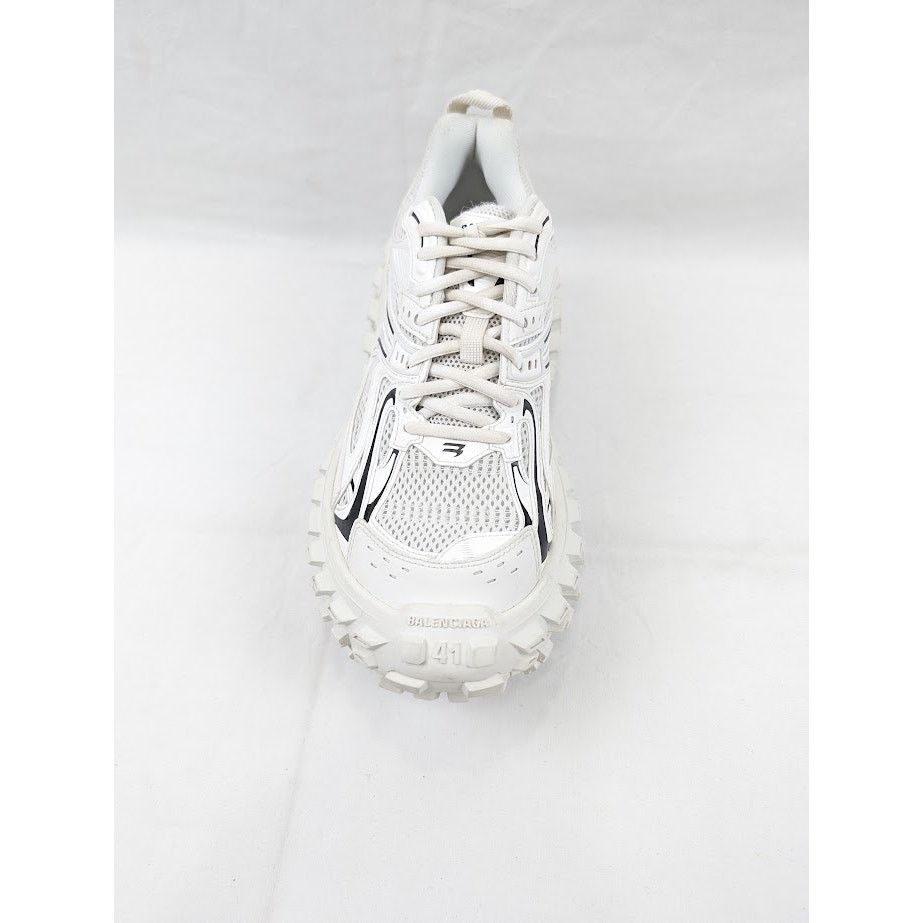Balenciaga o1rshd1 Contrast Defender Bouncer in Eggshell/Black Size US 8 / EU 41 - 6 Thumbnail