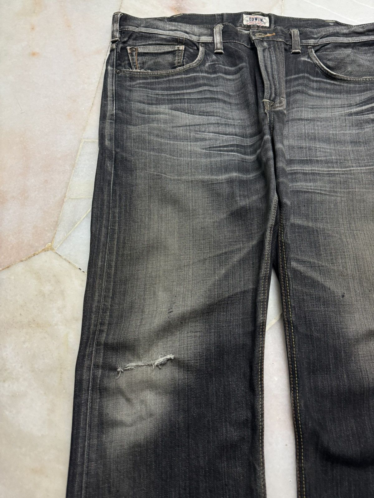 Edwin BIG SIZE💥INSANE EDWIN MADE IN JAPAN MUDWASH WHSIKER DISTRES Size US 42 / EU 58 - 3 Thumbnail