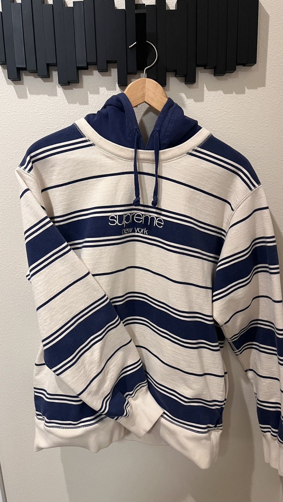 image of Supreme New York Striped Hoodie Large, Men's