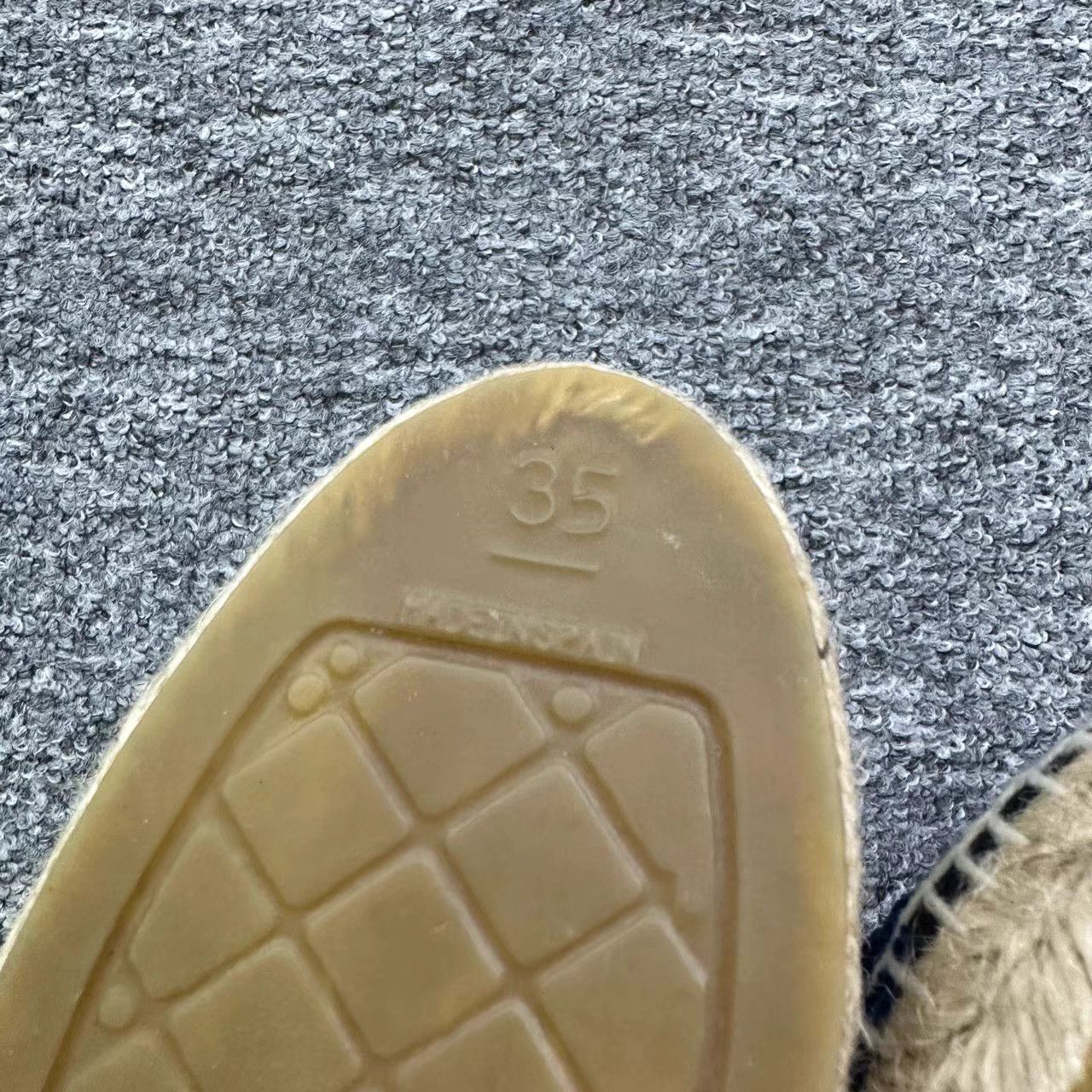 Chanel Chanel Dark Camellia Blue-Black Suede Espadrilles K12 Size US 5 / IT 35 - 5 Thumbnail