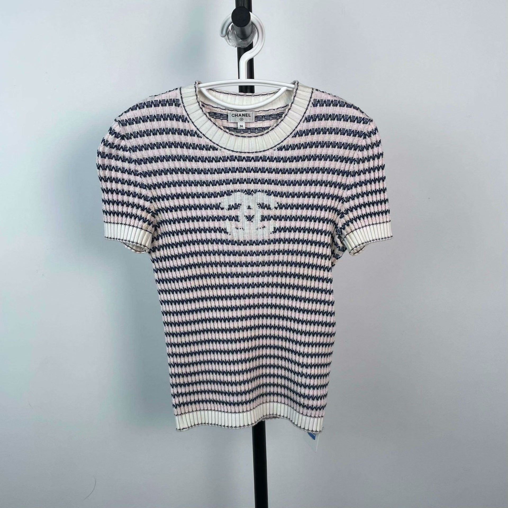Chanel Chanel Knit Multi Sweater 36 Women Size S / US 4 / IT 40 - 1 Thumbnail