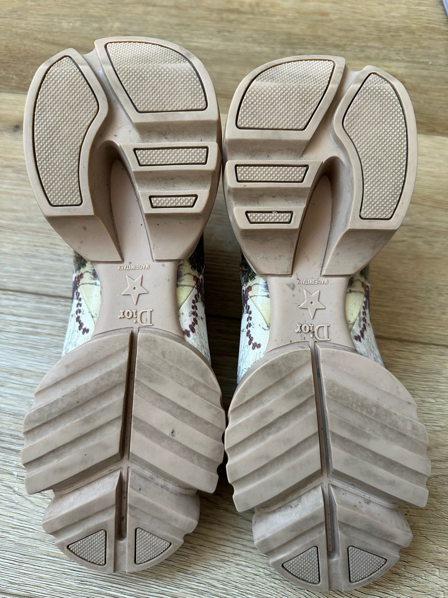 Dior 🔥85% OFF🔥 [SALE] Dior Christian D-Connect Sneaker Size US 8 / IT 38 - 7 Thumbnail