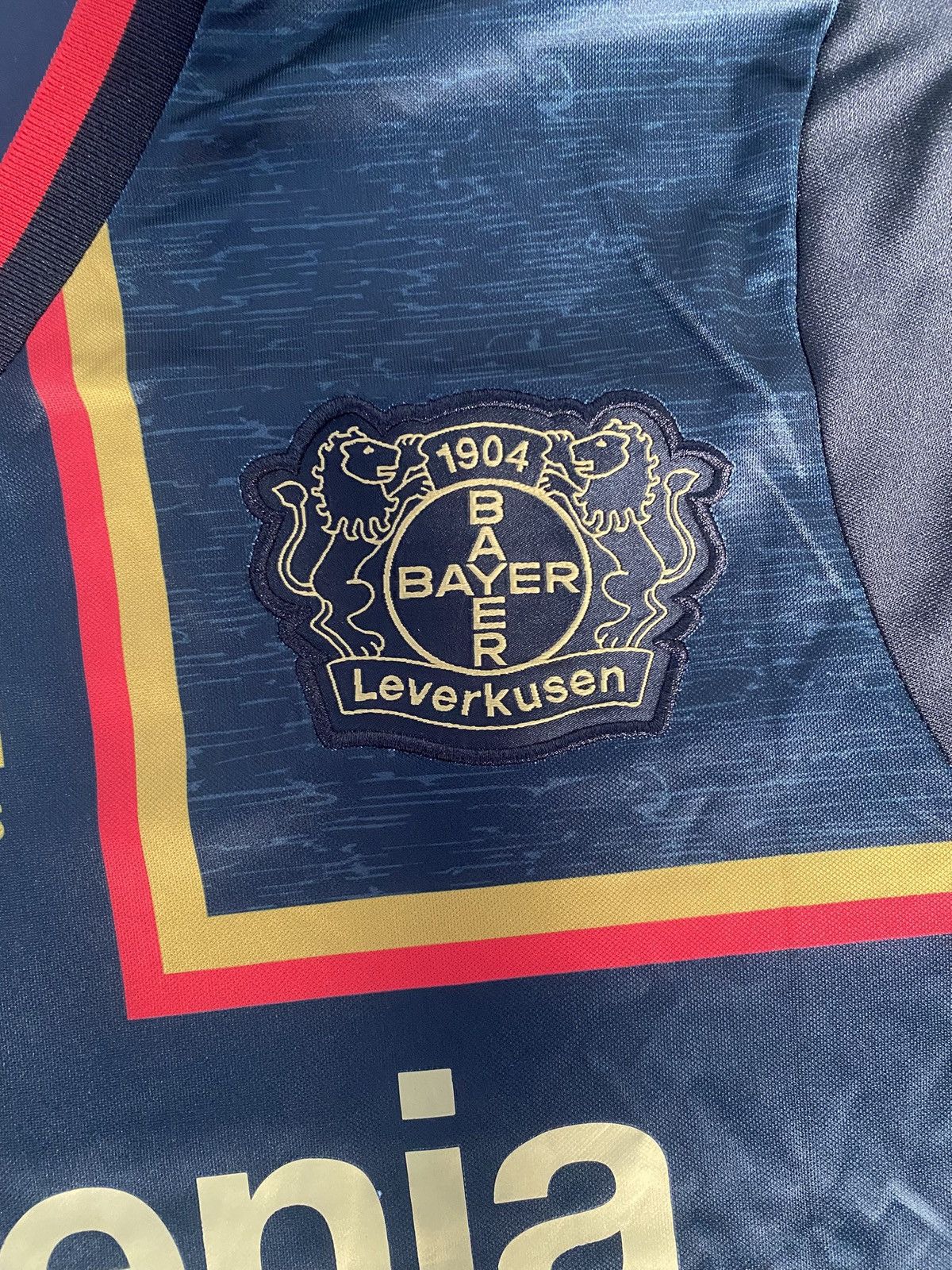 Castore Leverkusen Football Shirt Size US S / EU 44-46 / 1 - 3 Thumbnail